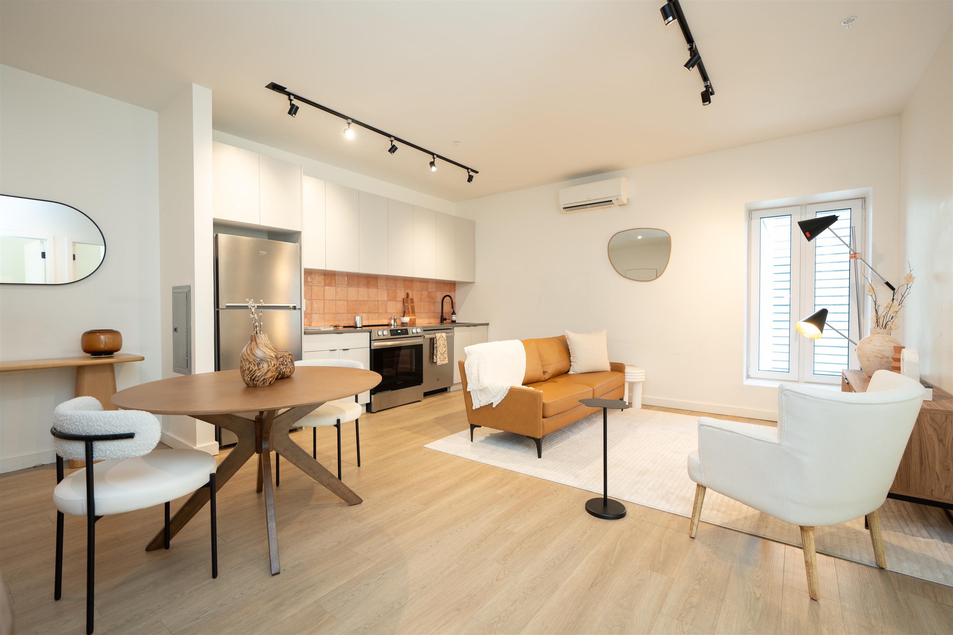 # 250015359 - For Rent in JERSEY CITY - Bergen-Lafayett NJ