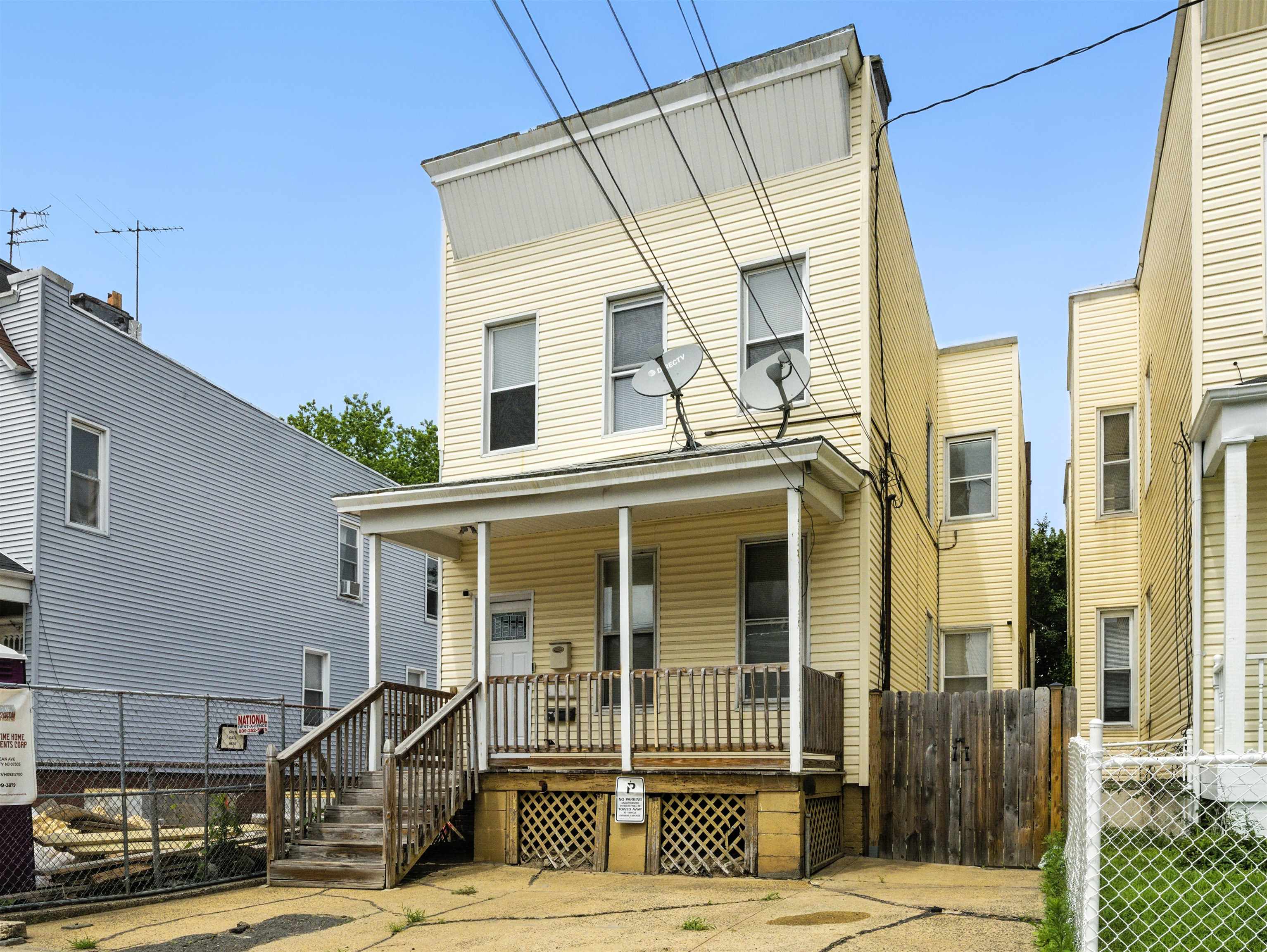 # 250015399 - For Rent in JERSEY CITY - Journal Square NJ