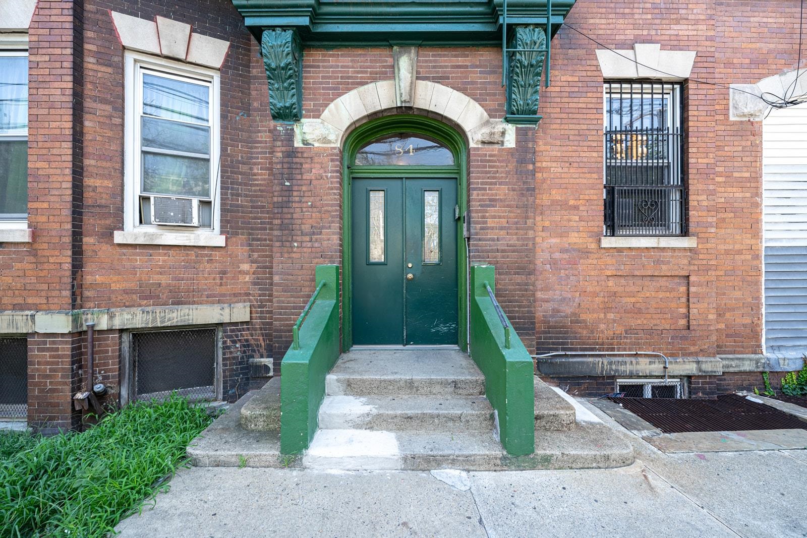 # 250015431 - For Rent in JERSEY CITY - Journal Square NJ