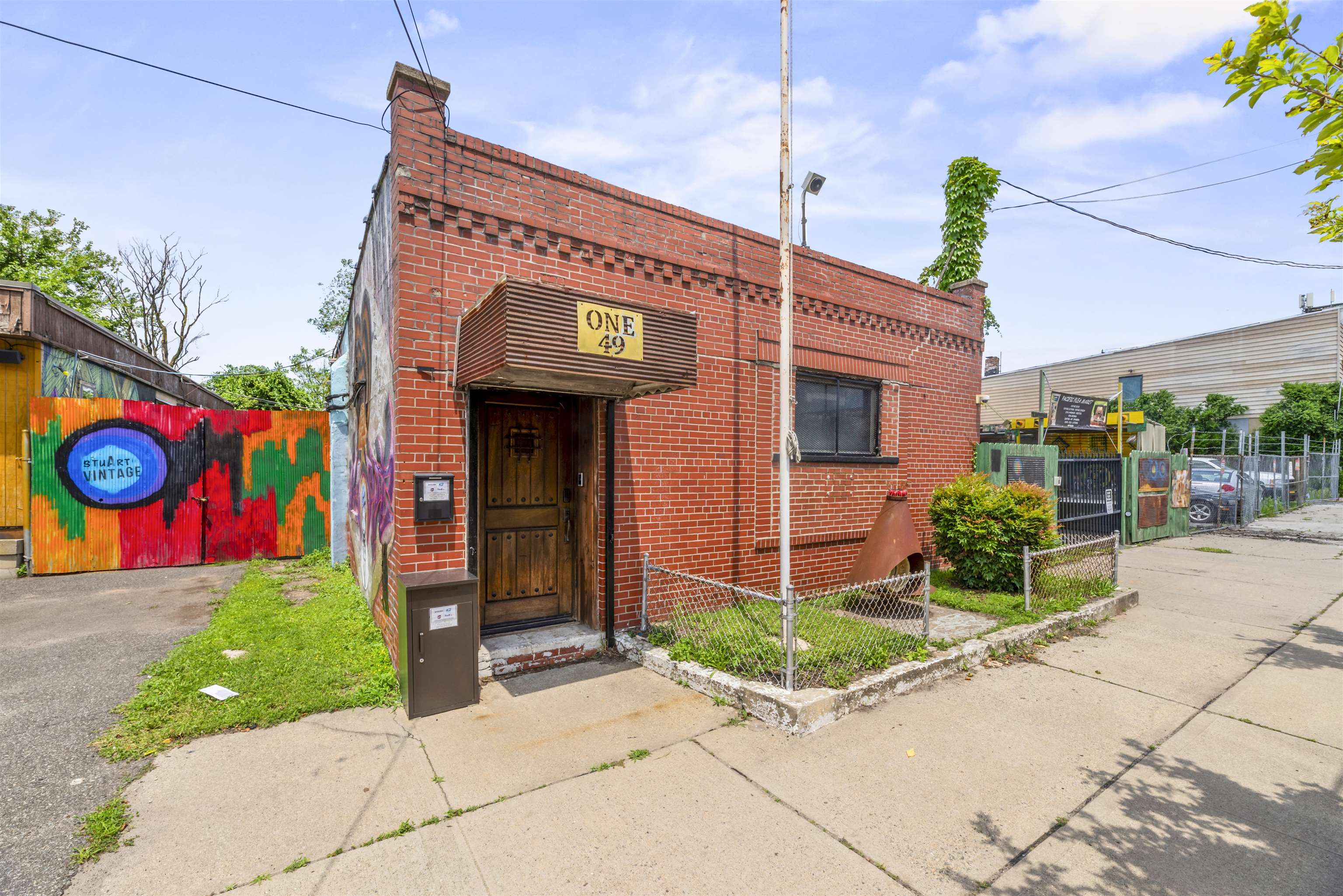 # 250015511 - For Rent in JERSEY CITY - Bergen-Lafayett NJ