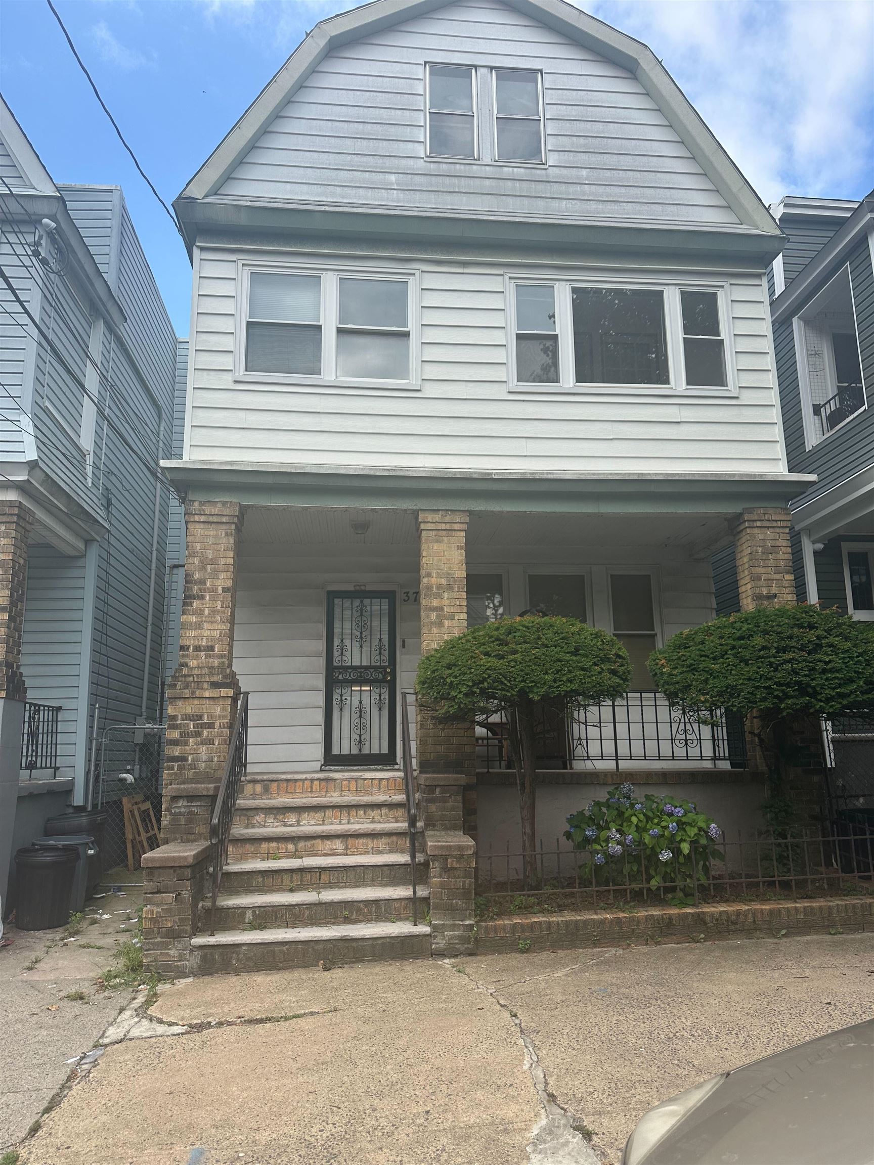 # 250015537 - For Rent in JERSEY CITY - Greenville NJ