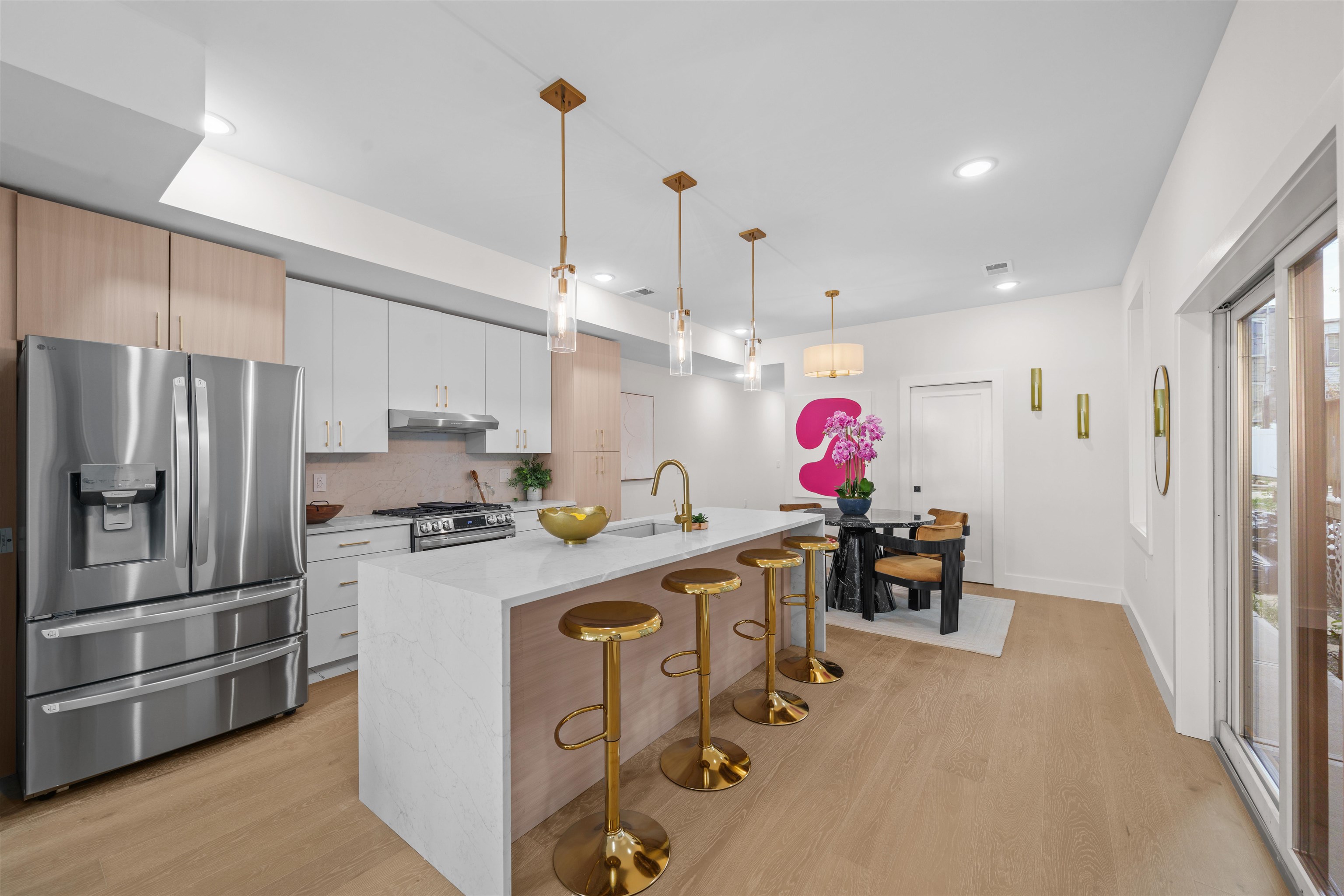# 250015588 - For Rent in JERSEY CITY - Bergen-Lafayett NJ
