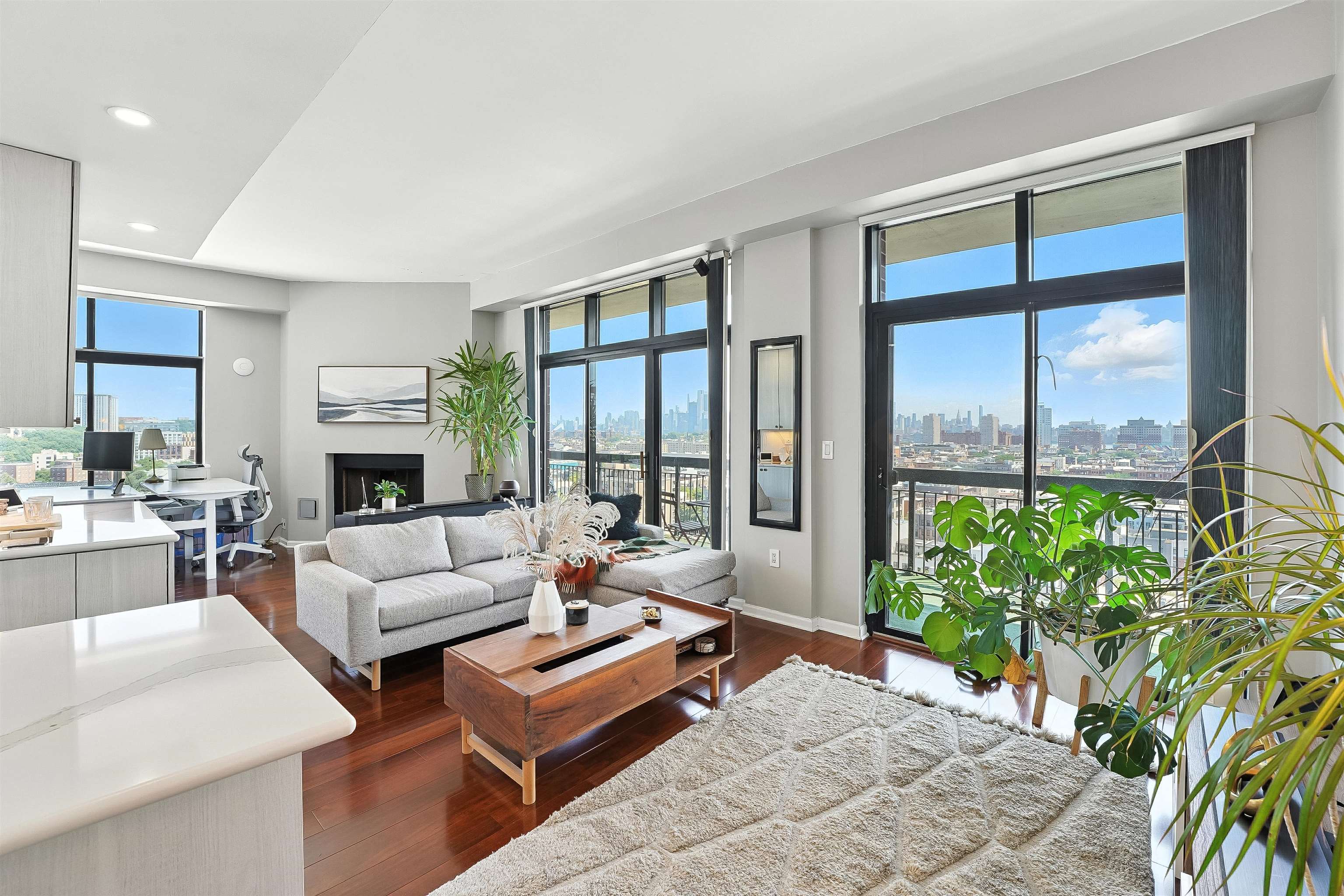 # 250015631 - For Rent in Hoboken NJ