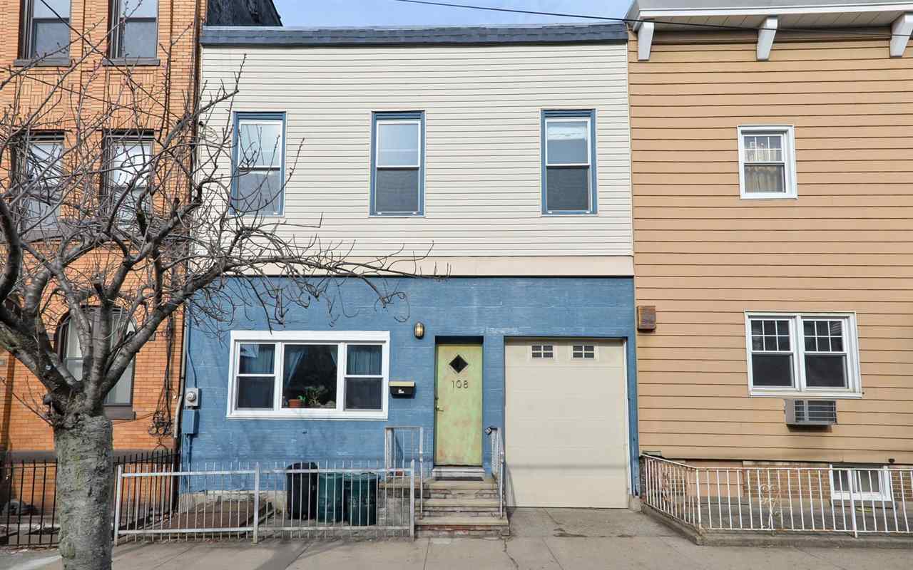 # 250015734 - For Rent in JERSEY CITY - Heights NJ