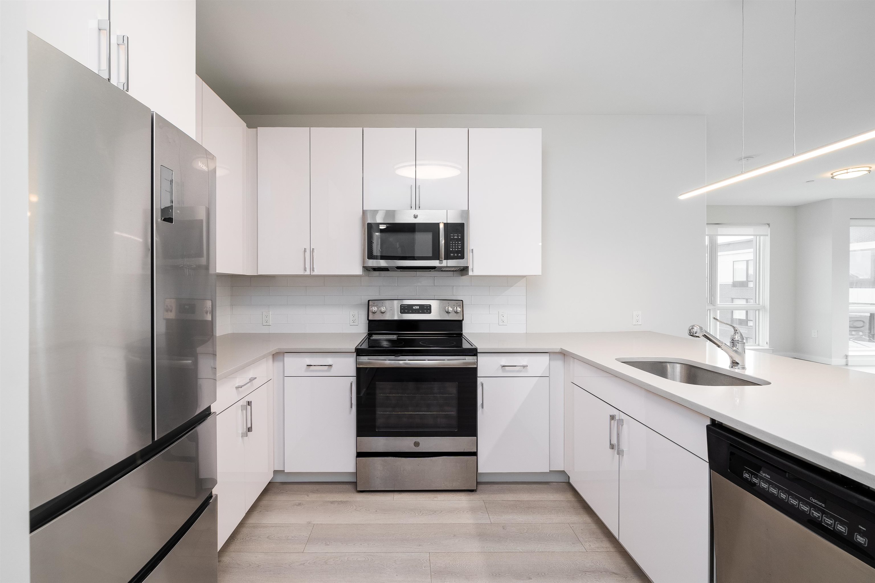 # 250015761 - For Rent in JERSEY CITY - West Bergen NJ