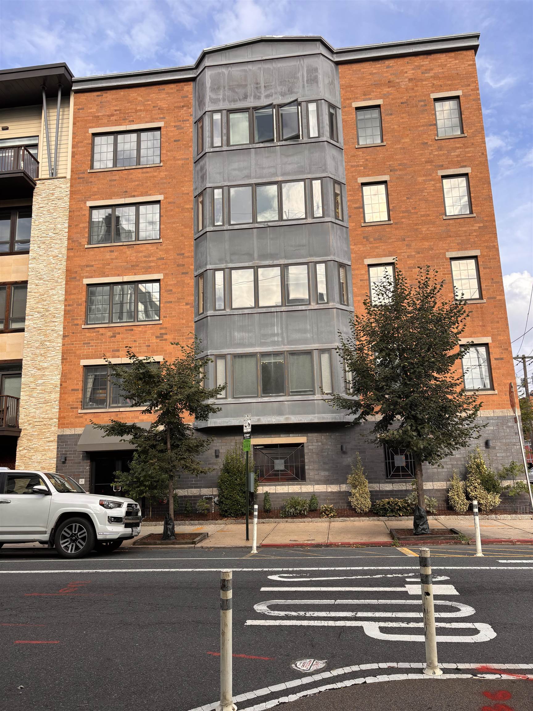 # 250015786 - For Rent in Hoboken NJ