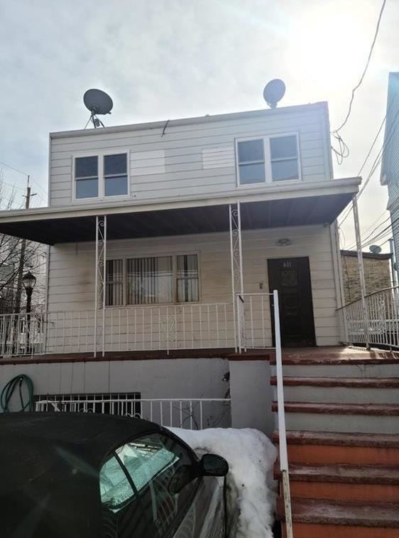 # 250015798 - For Rent in Union City NJ
