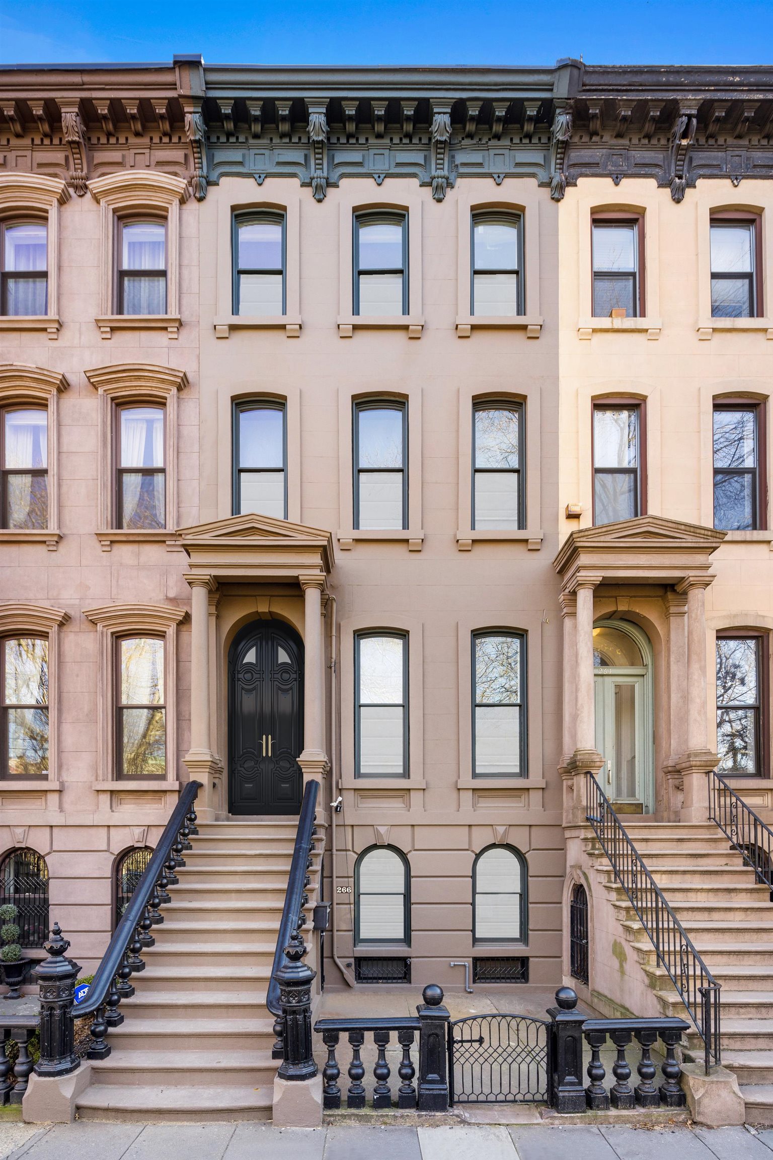 # 250015814 - For Rent in JERSEY CITY - Downtown NJ