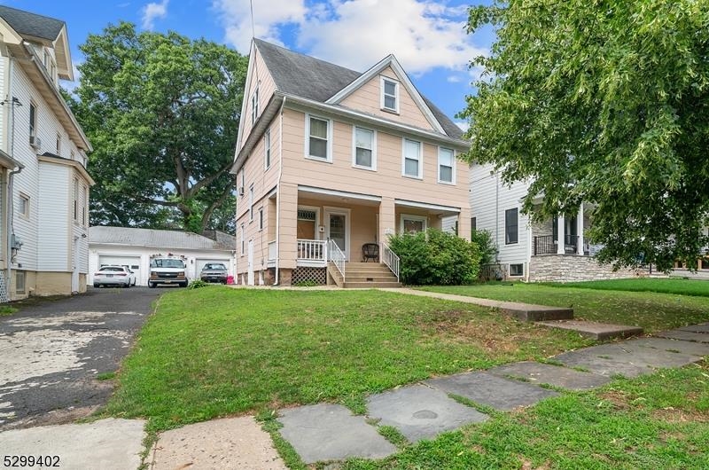 # 250015834 - For Rent in Rutherford NJ