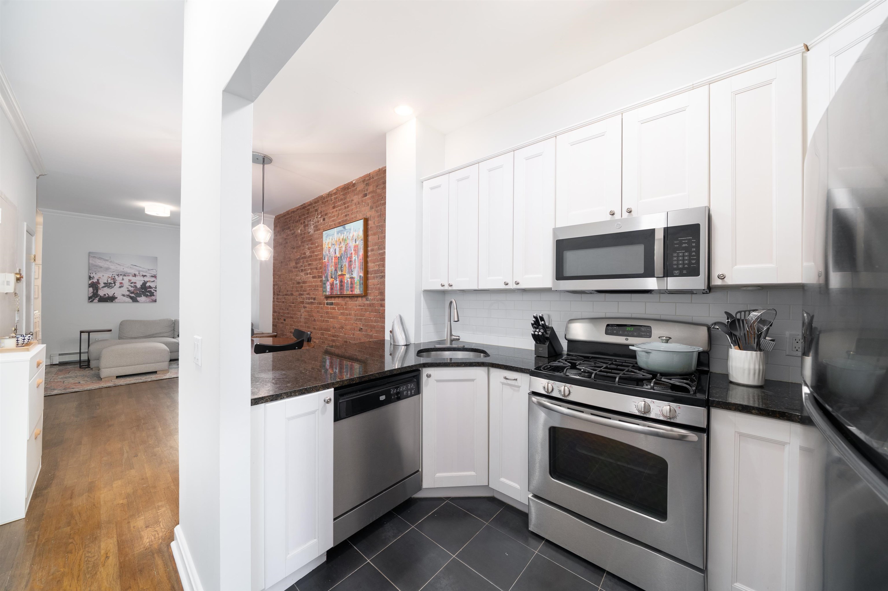 # 250015869 - For Rent in Hoboken NJ