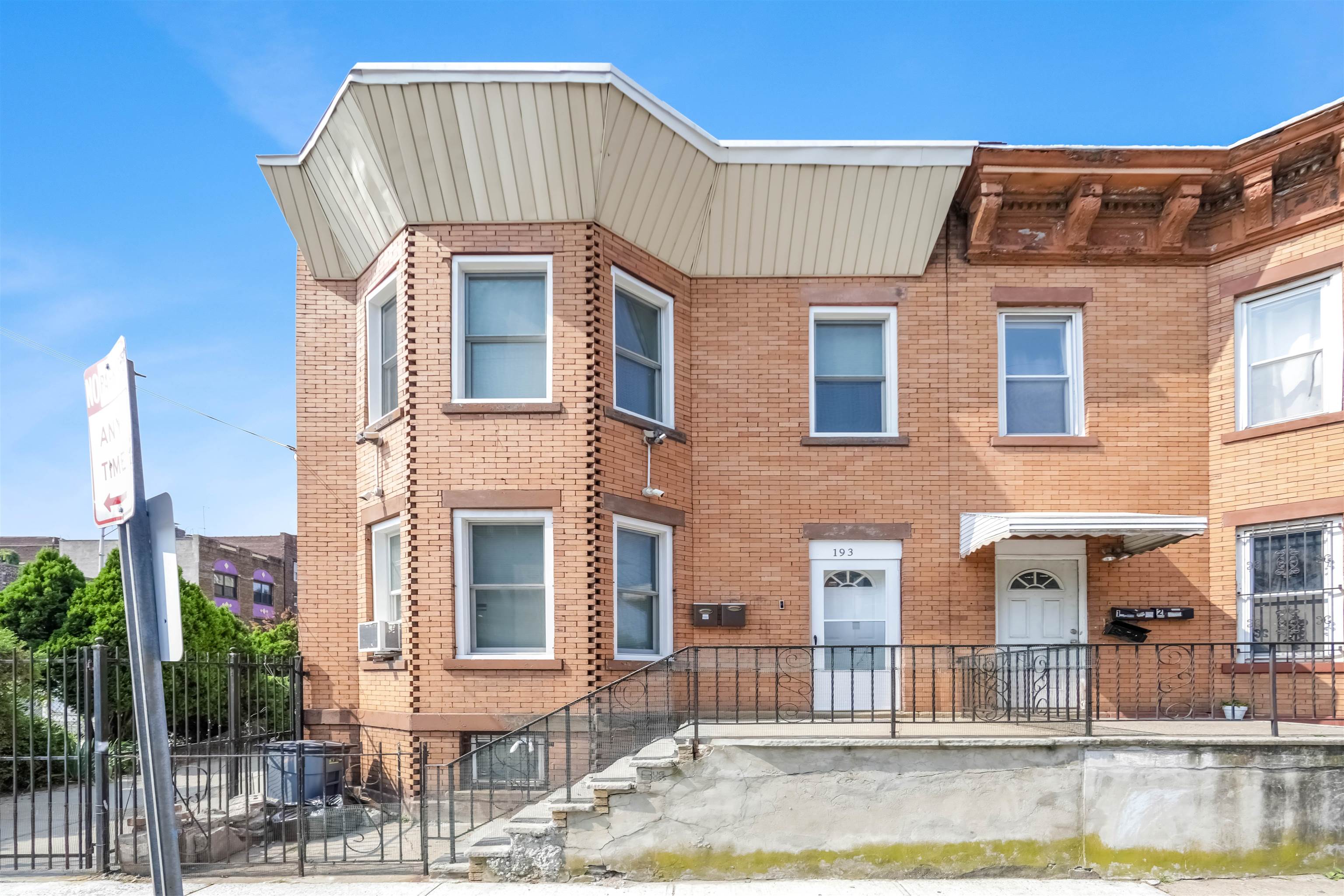 # 250015944 - For Rent in JERSEY CITY - Greenville NJ