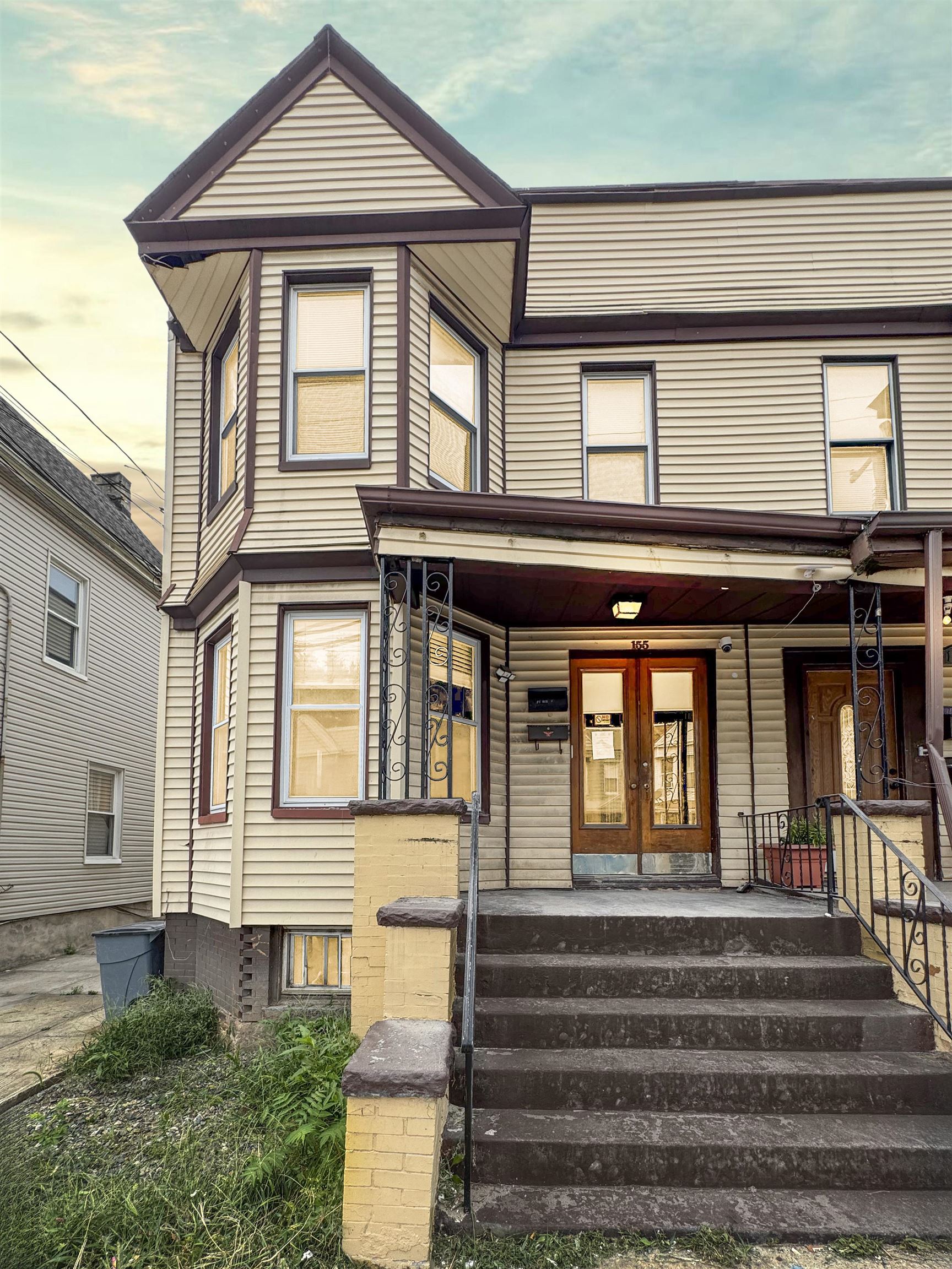 # 250016040 - For Rent in JERSEY CITY - Greenville NJ