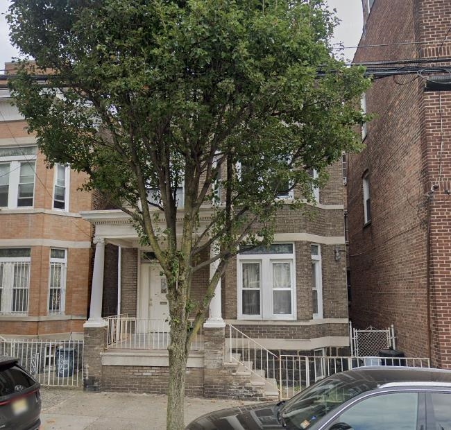 # 250016047 - For Rent in West New York NJ