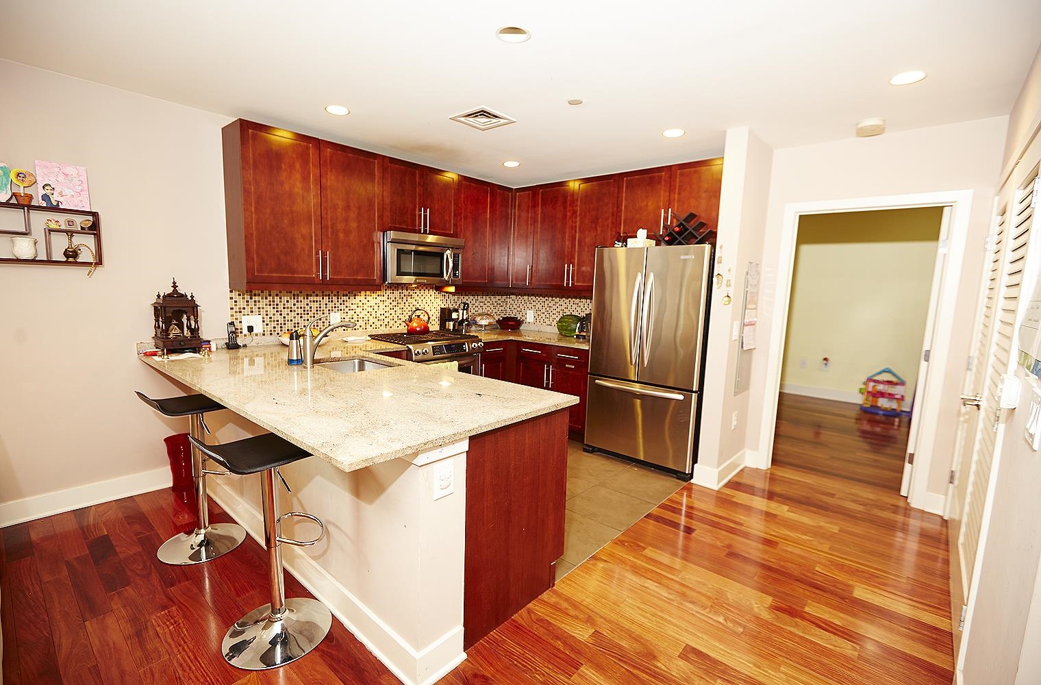 # 250016146 - For Rent in JERSEY CITY - Downtown NJ