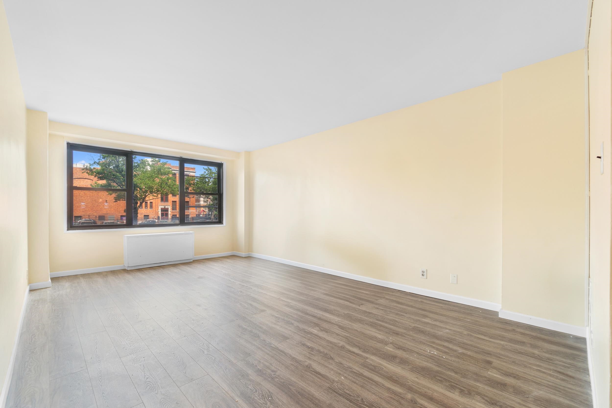 # 250016198 - For Rent in JERSEY CITY - Journal Square NJ