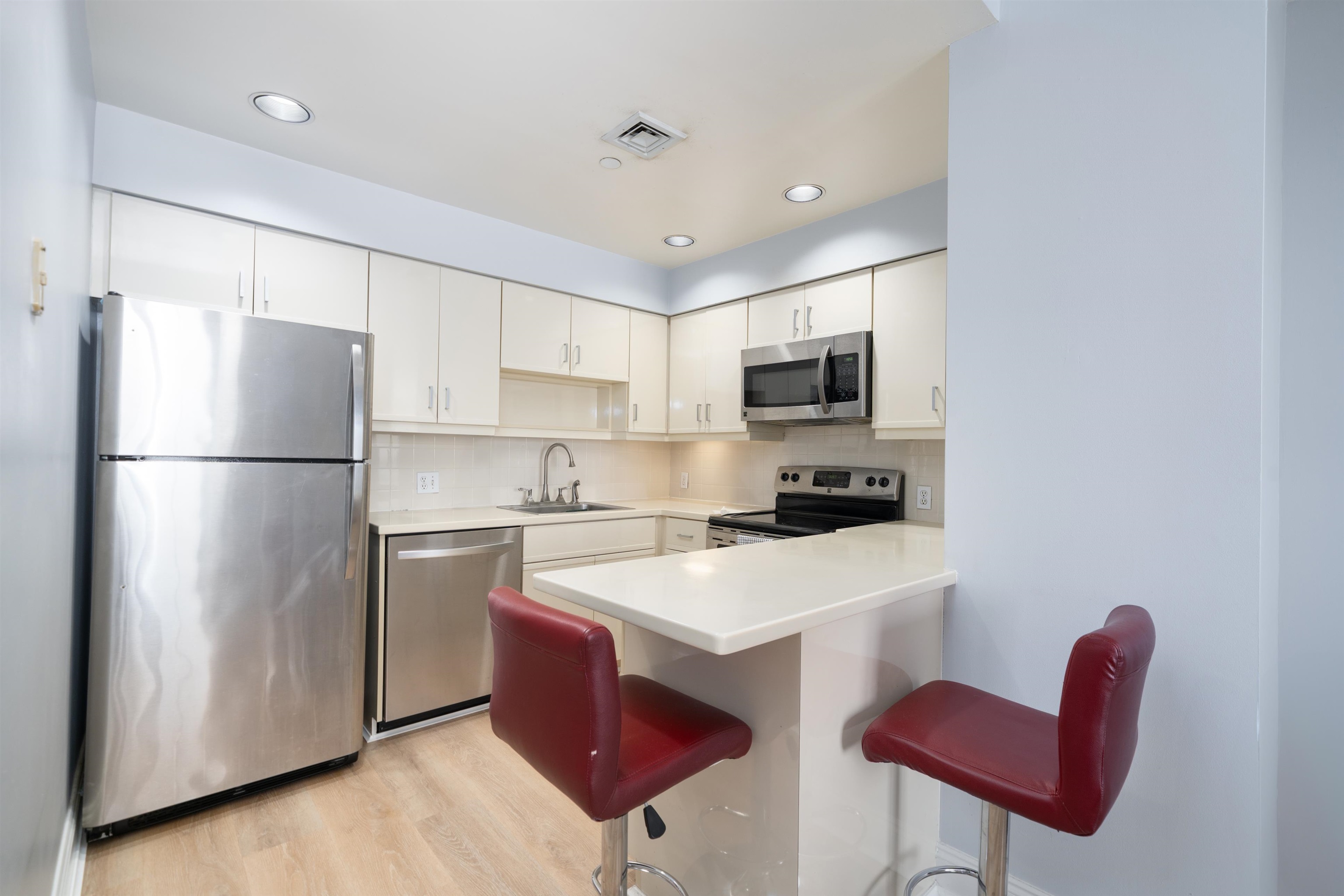 # 250016225 - For Rent in JERSEY CITY - Greenville NJ