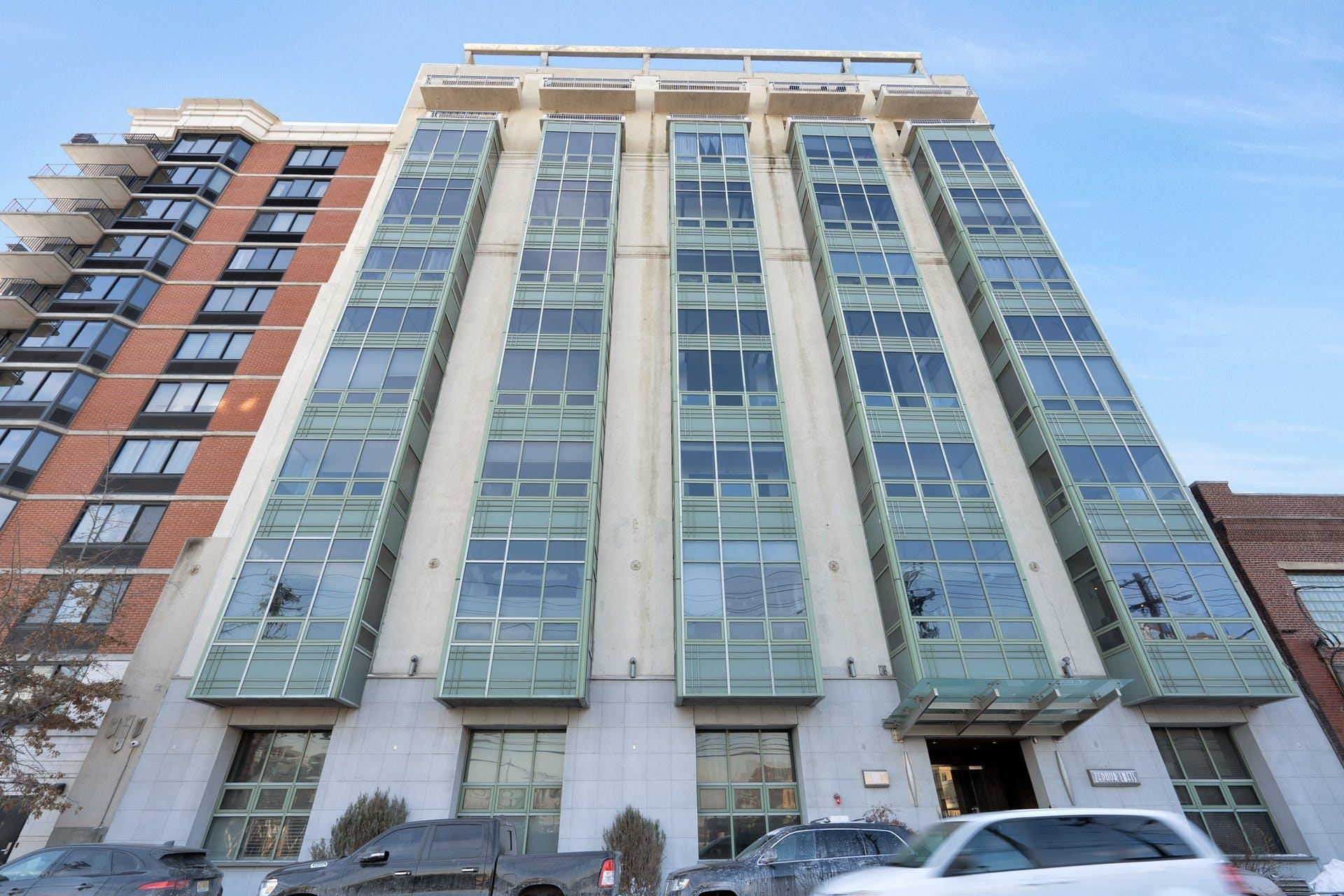 # 250016242 - For Rent in JERSEY CITY - Downtown NJ