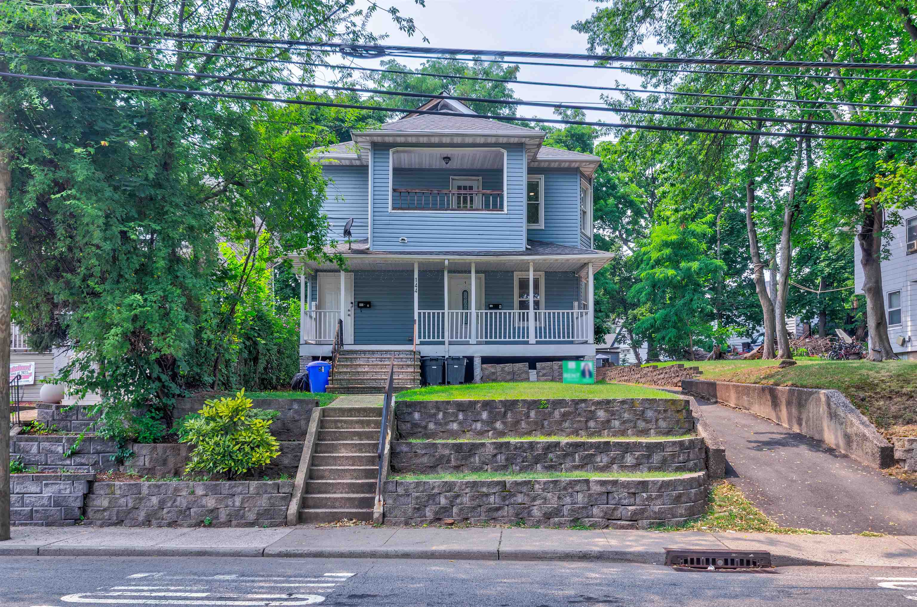 # 250016249 - For Rent in Ridgefield Park NJ