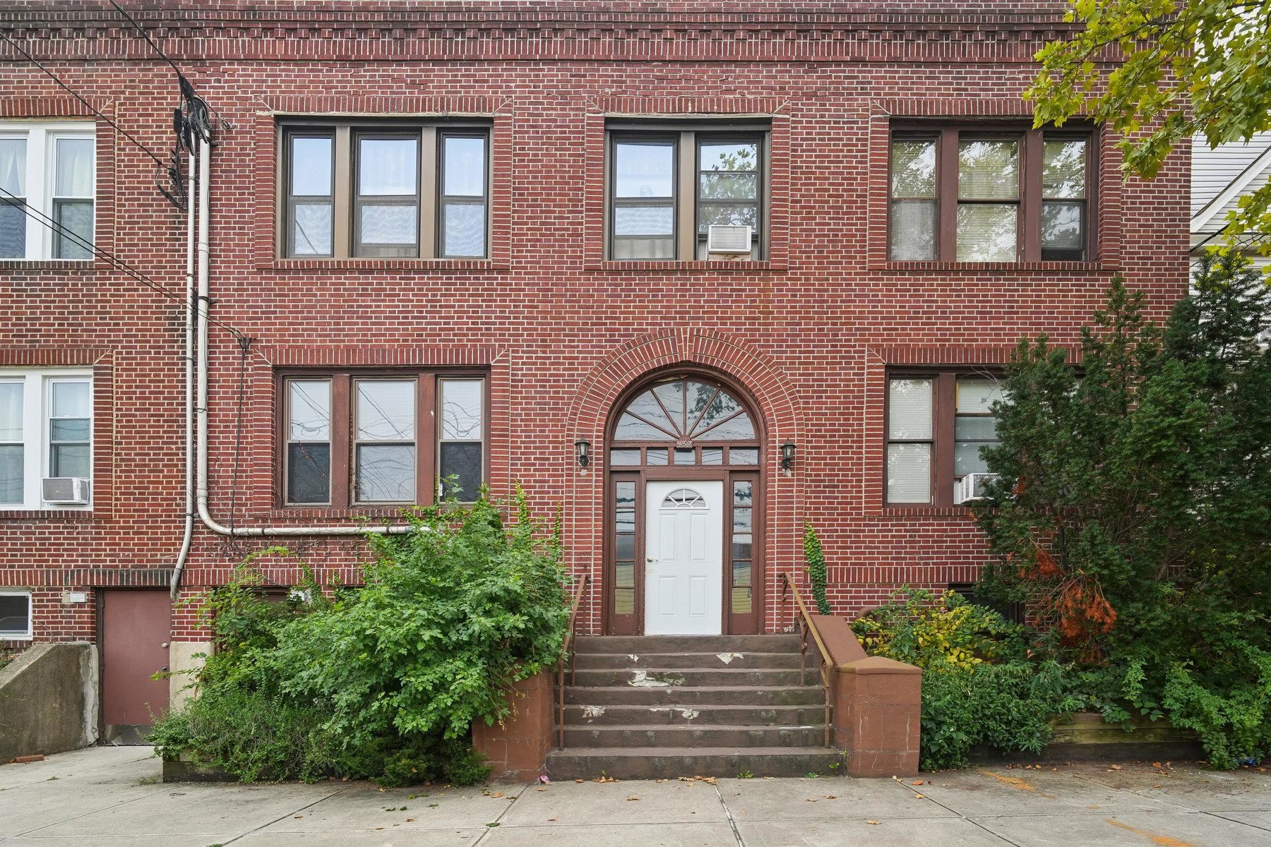 # 250016267 - For Rent in Bayonne NJ