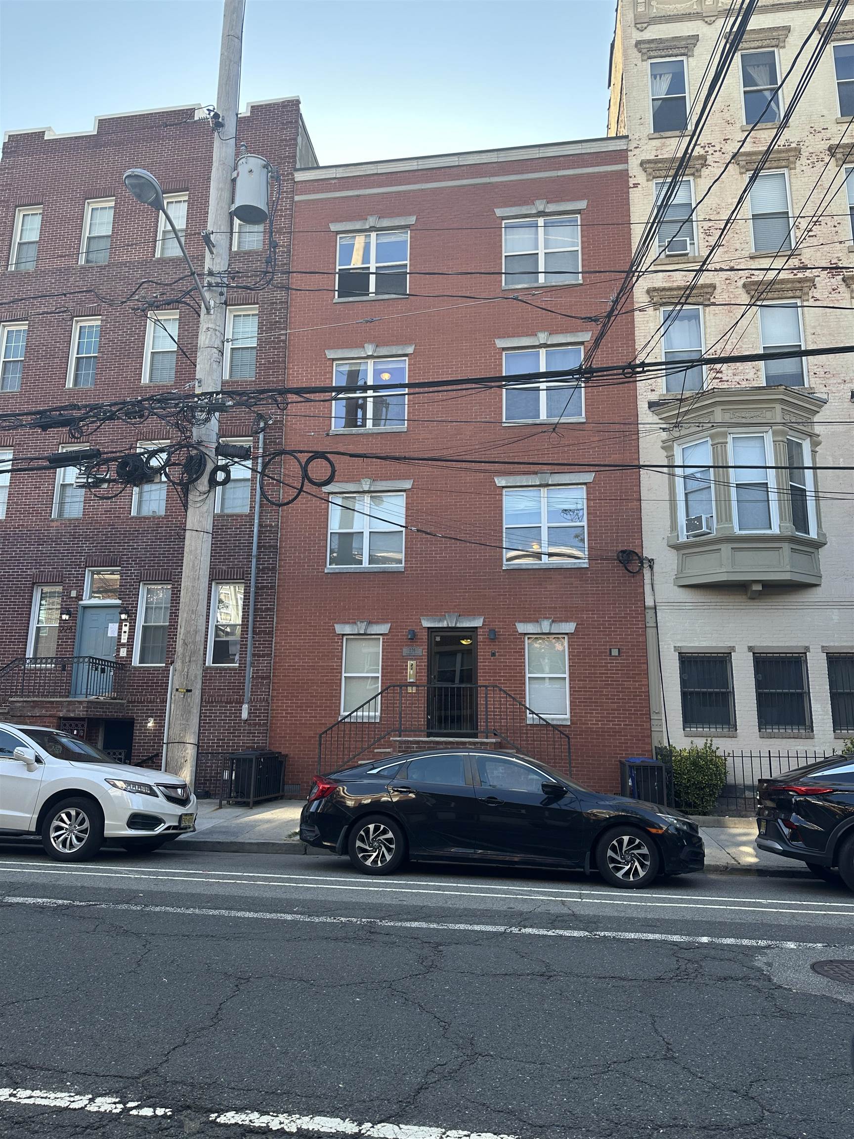# 250016282 - For Rent in Hoboken NJ