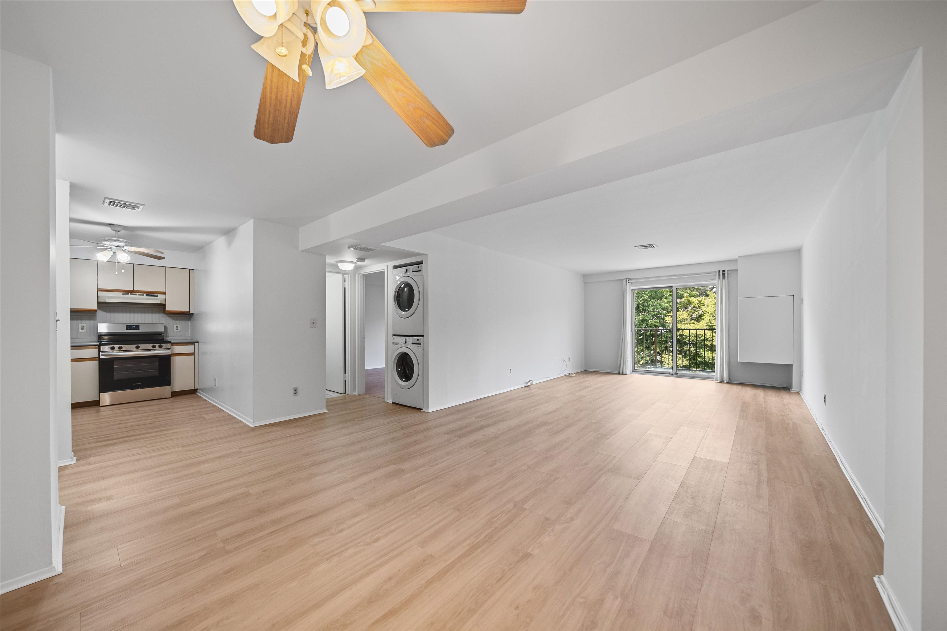 # 250016312 - For Rent in Ridgefield Park NJ