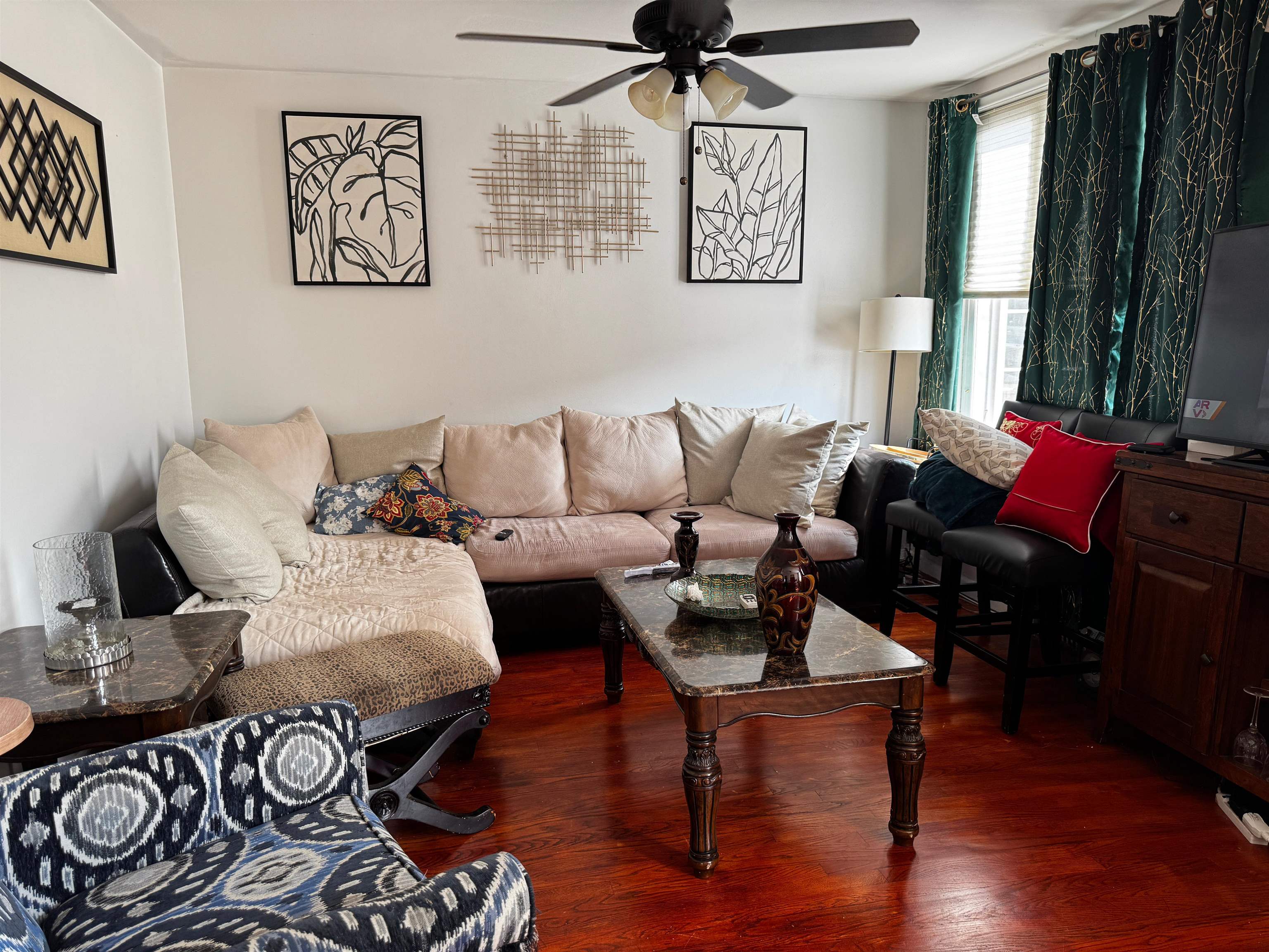# 250016319 - For Rent in Fairview NJ