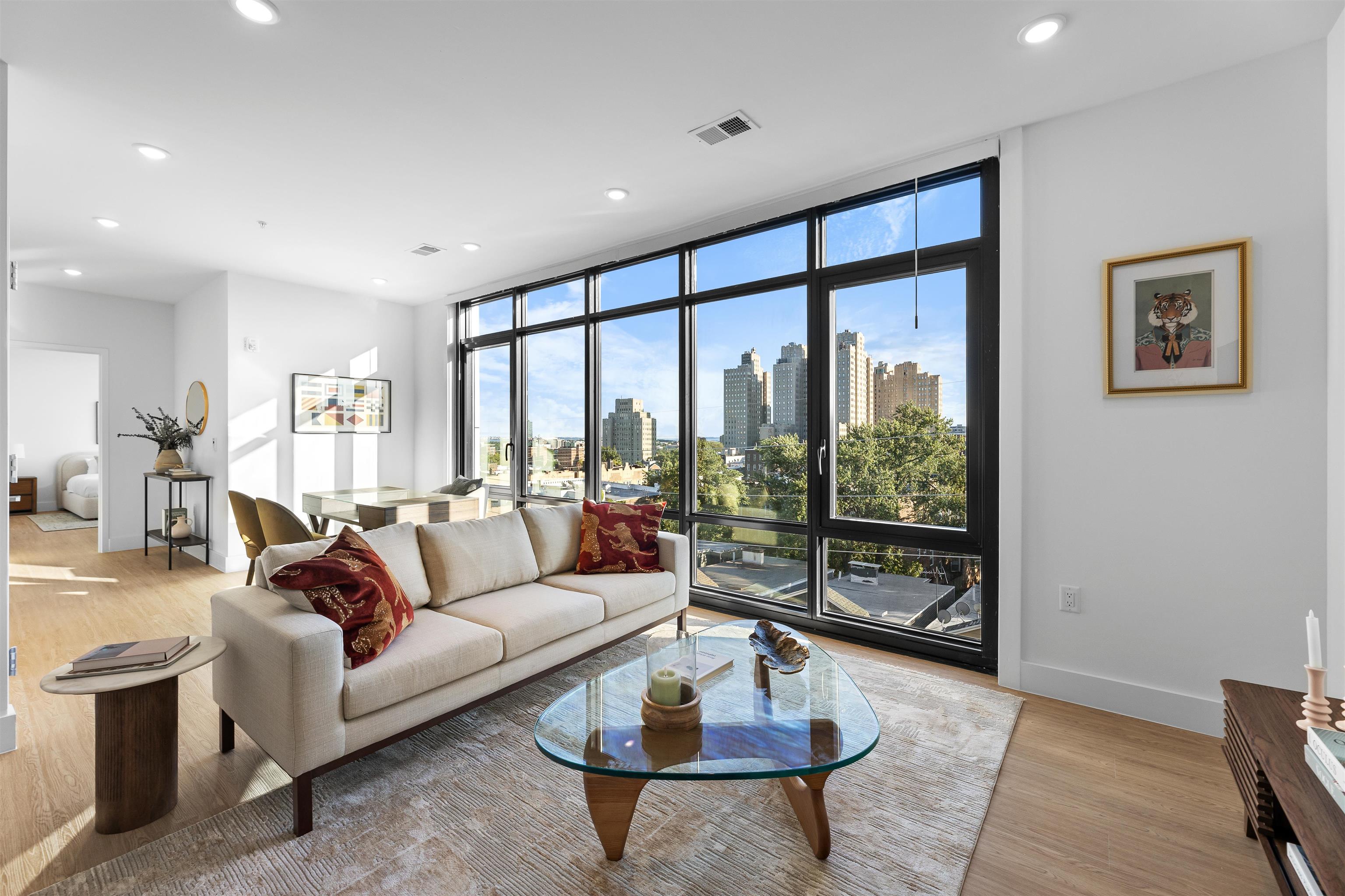 # 250016346 - For Rent in JERSEY CITY - Journal Square NJ