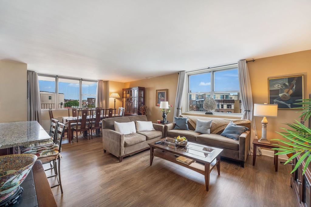 # 250016390 - For Rent in West New York NJ