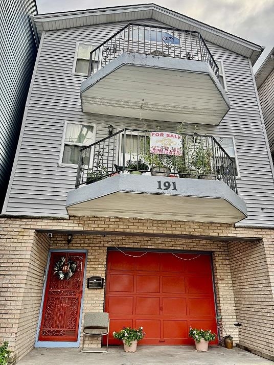 # 250016433 - For Rent in JERSEY CITY - Heights NJ