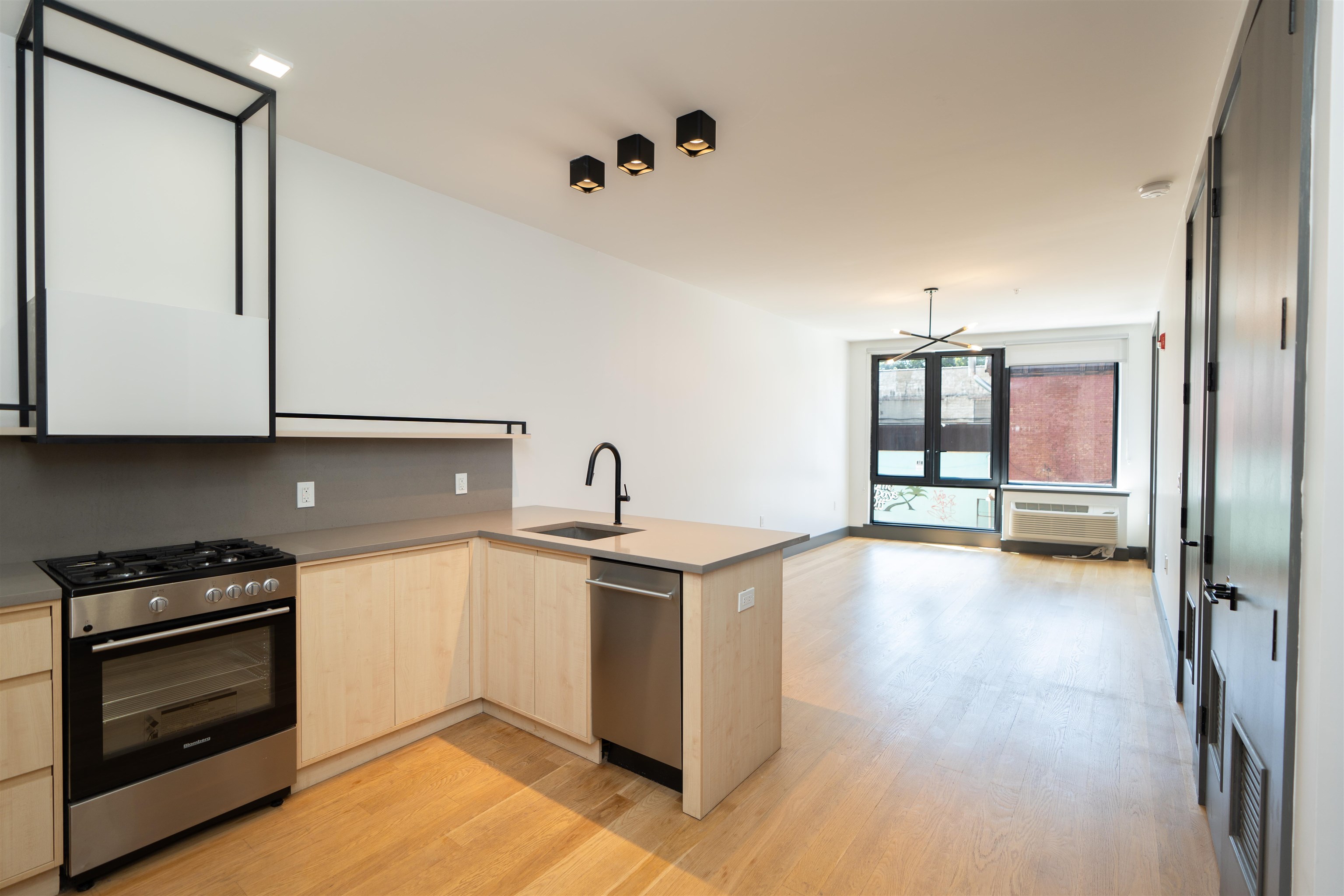 # 250016491 - For Rent in JERSEY CITY - Bergen-Lafayett NJ