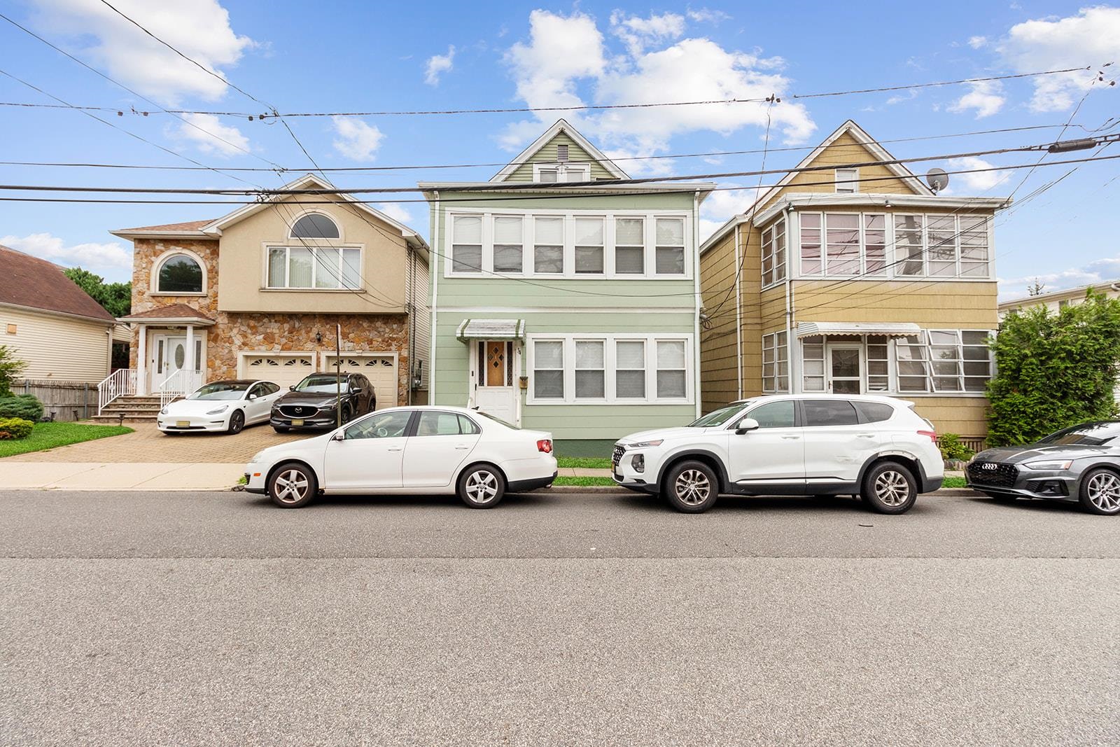 # 250016504 - For Rent in Wallington NJ