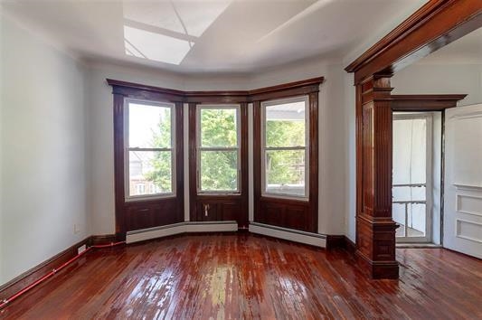 # 250016523 - For Rent in JERSEY CITY - West Bergen NJ