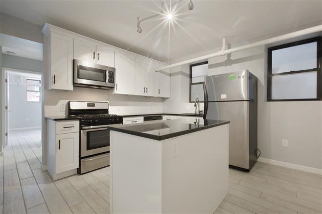 # 250016542 - For Rent in JERSEY CITY - Journal Square NJ