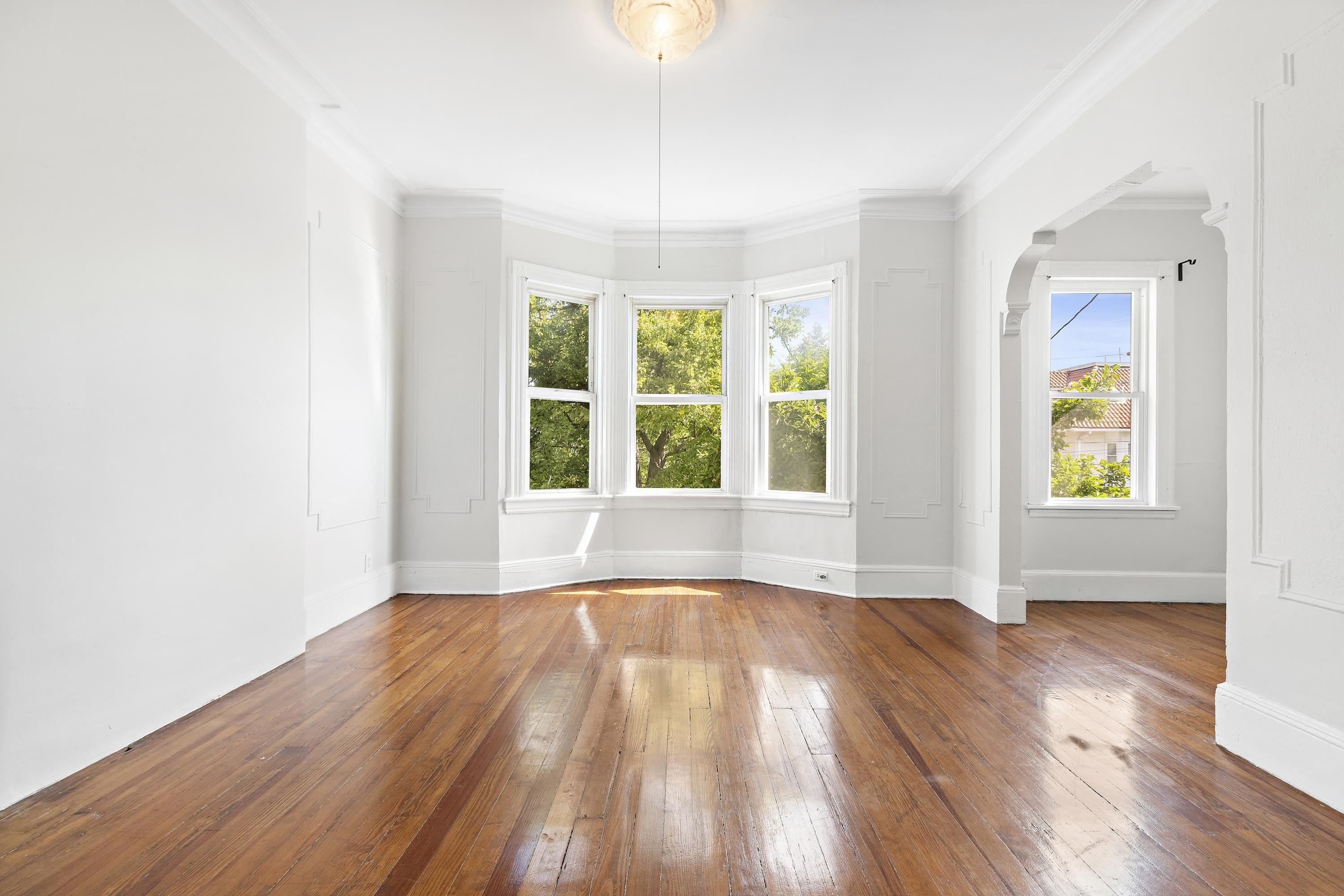# 250016560 - For Rent in Weehawken NJ