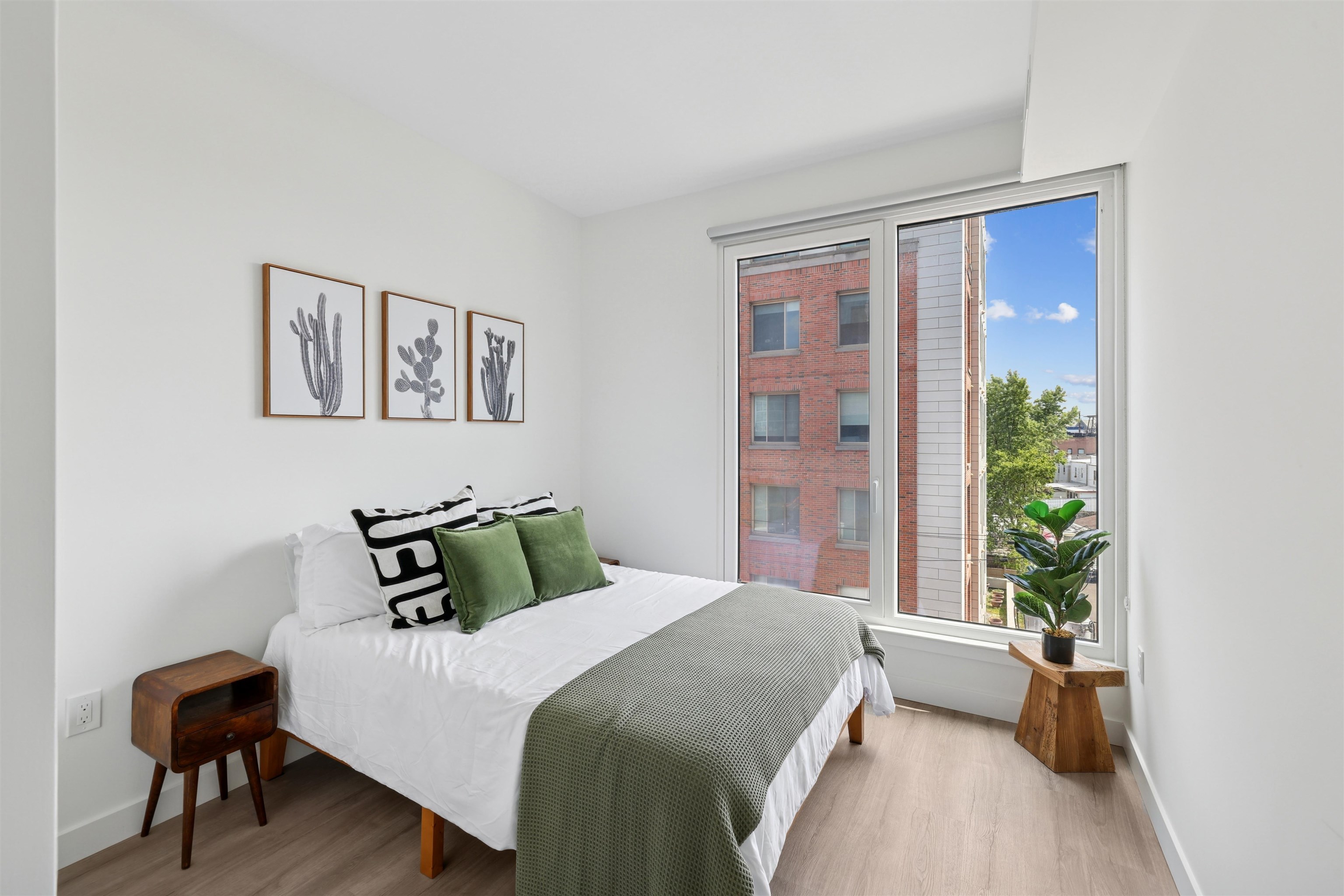 # 250016616 - For Rent in JERSEY CITY - Journal Square NJ
