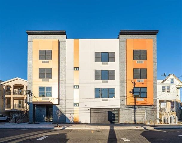 # 250016647 - For Rent in West New York NJ