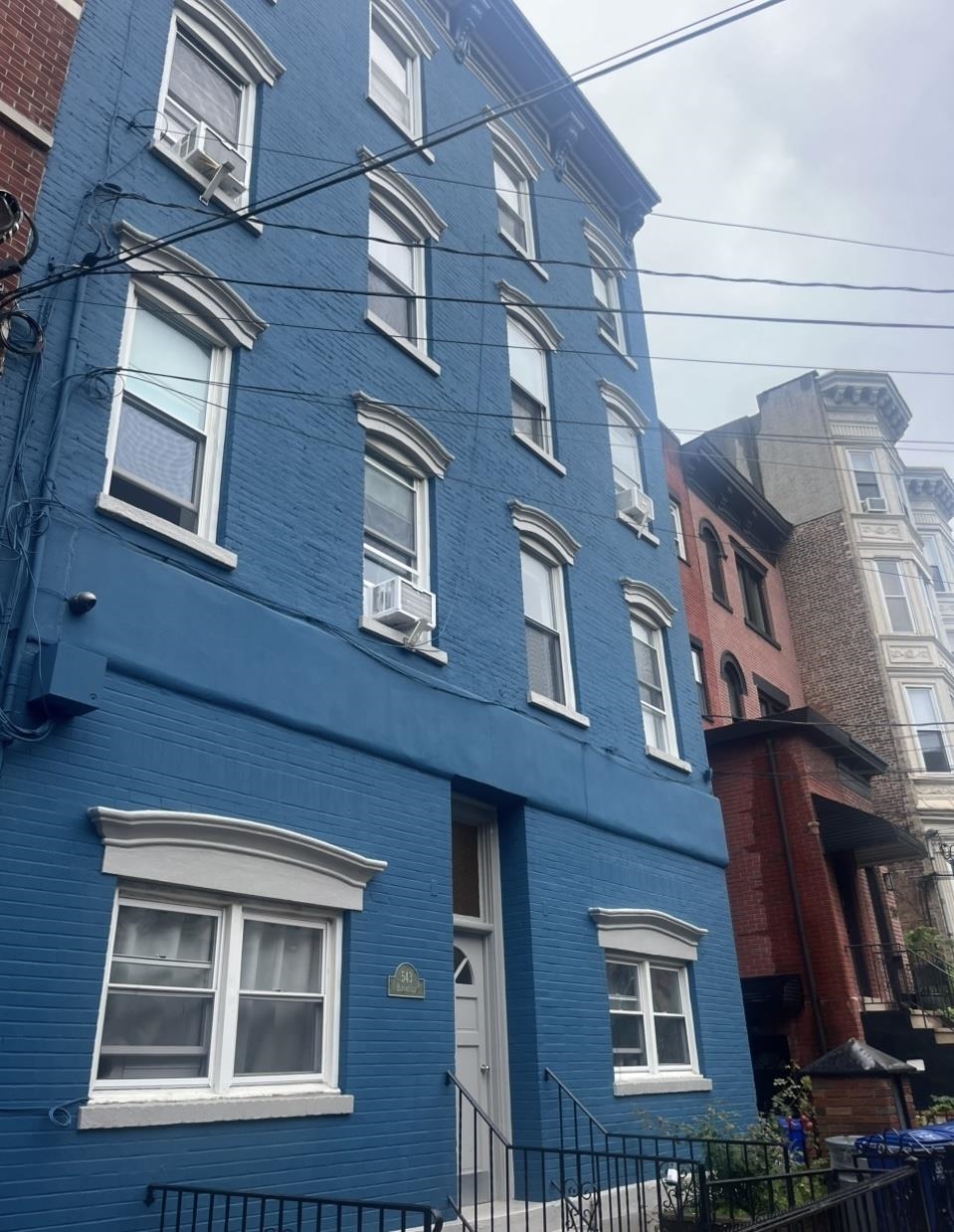 # 250016656 - For Rent in Hoboken NJ