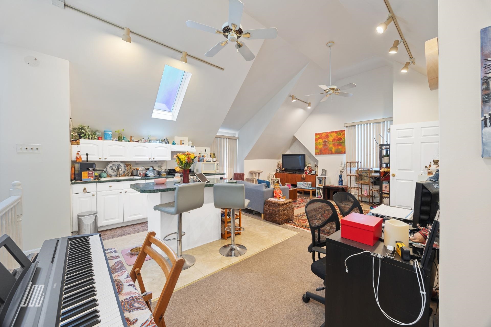 # 250016673 - For Rent in North Bergen NJ