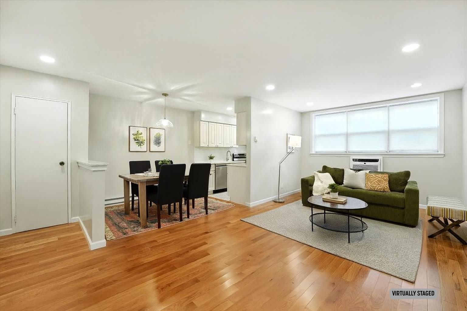 # 250016684 - For Rent in Bayonne NJ