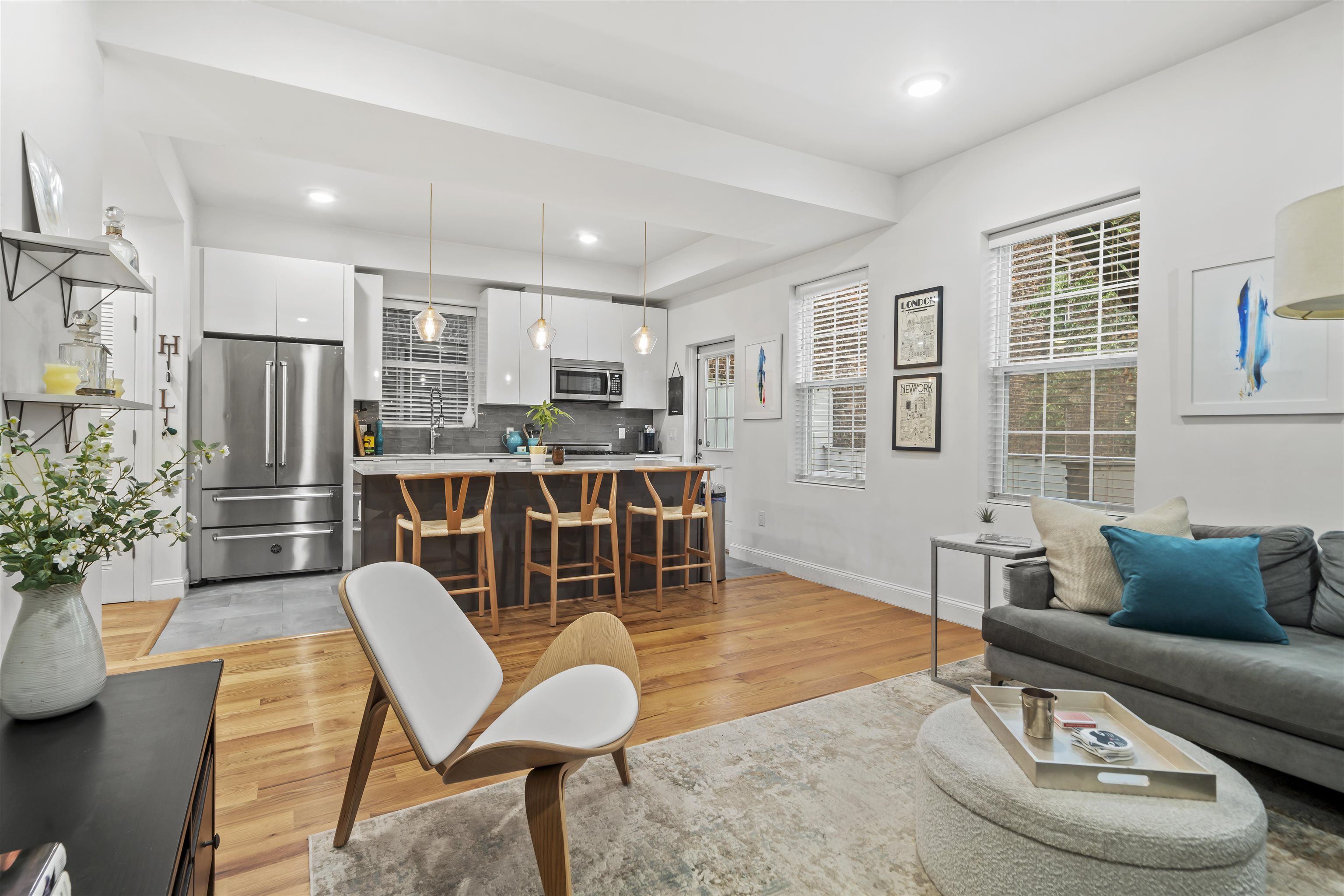 # 250016691 - For Rent in JERSEY CITY - Heights NJ