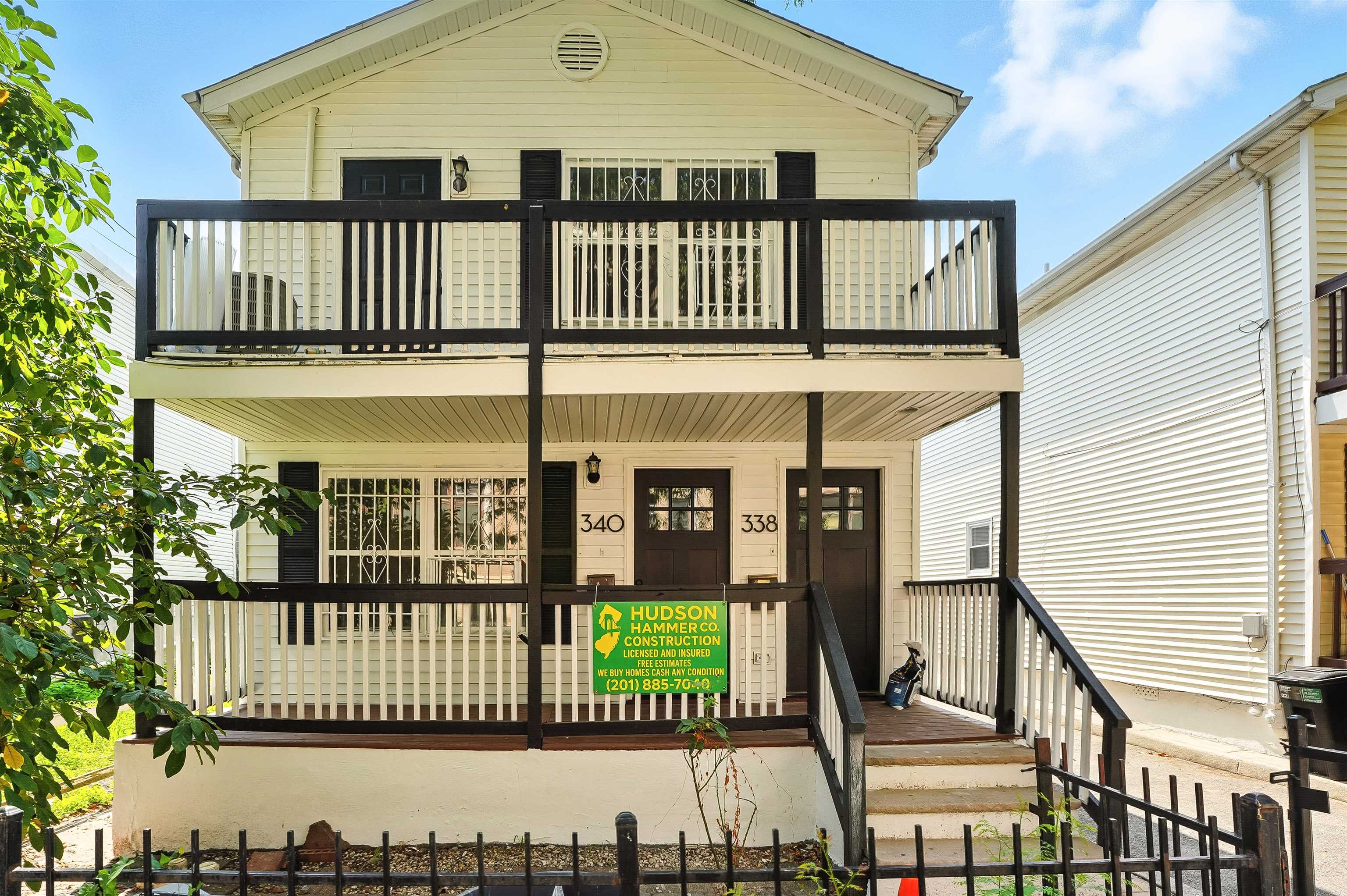 # 250016705 - For Rent in JERSEY CITY - Bergen-Lafayett NJ