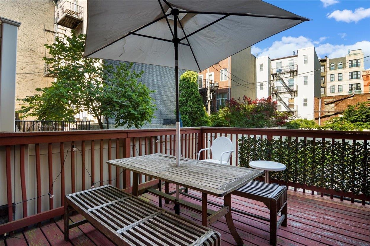 # 250016756 - For Rent in Hoboken NJ