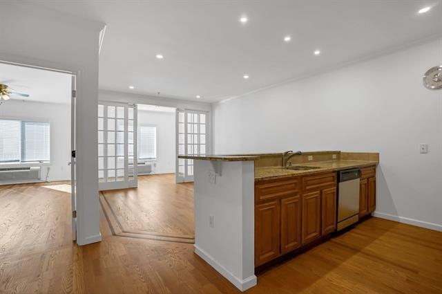 # 250016777 - For Rent in West New York NJ