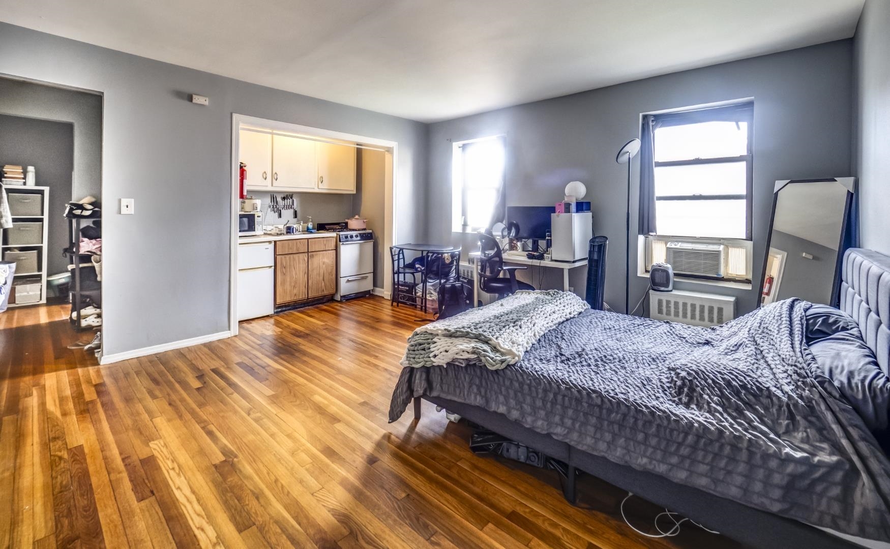 # 250016873 - For Rent in JERSEY CITY - Journal Square NJ