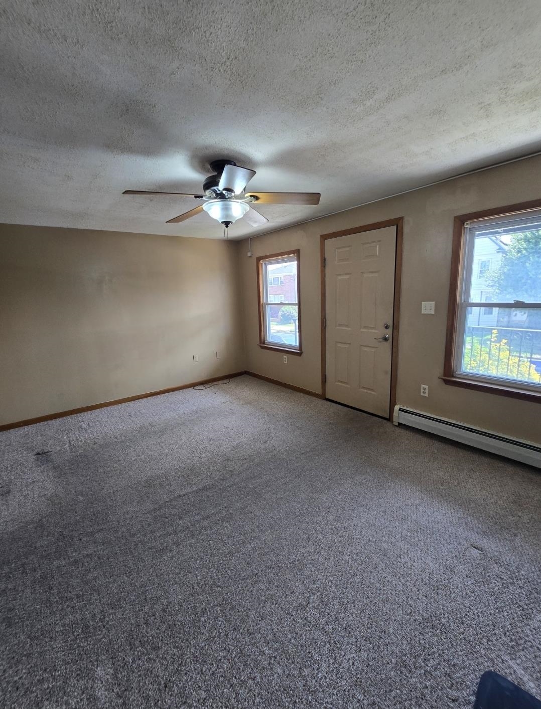 # 250016900 - For Rent in Kearny NJ