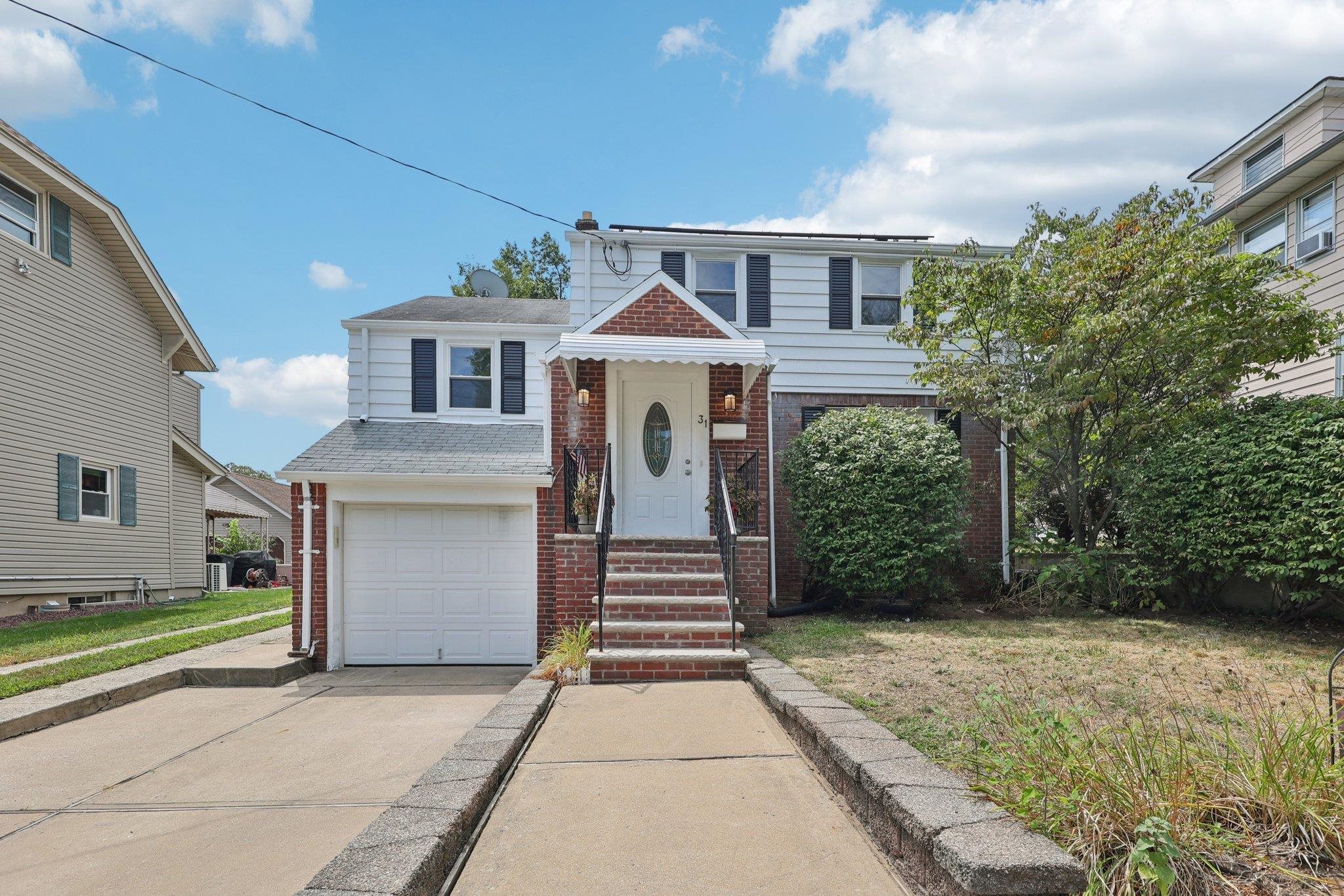 # 250016903 - For Rent in Rochelle Park NJ
