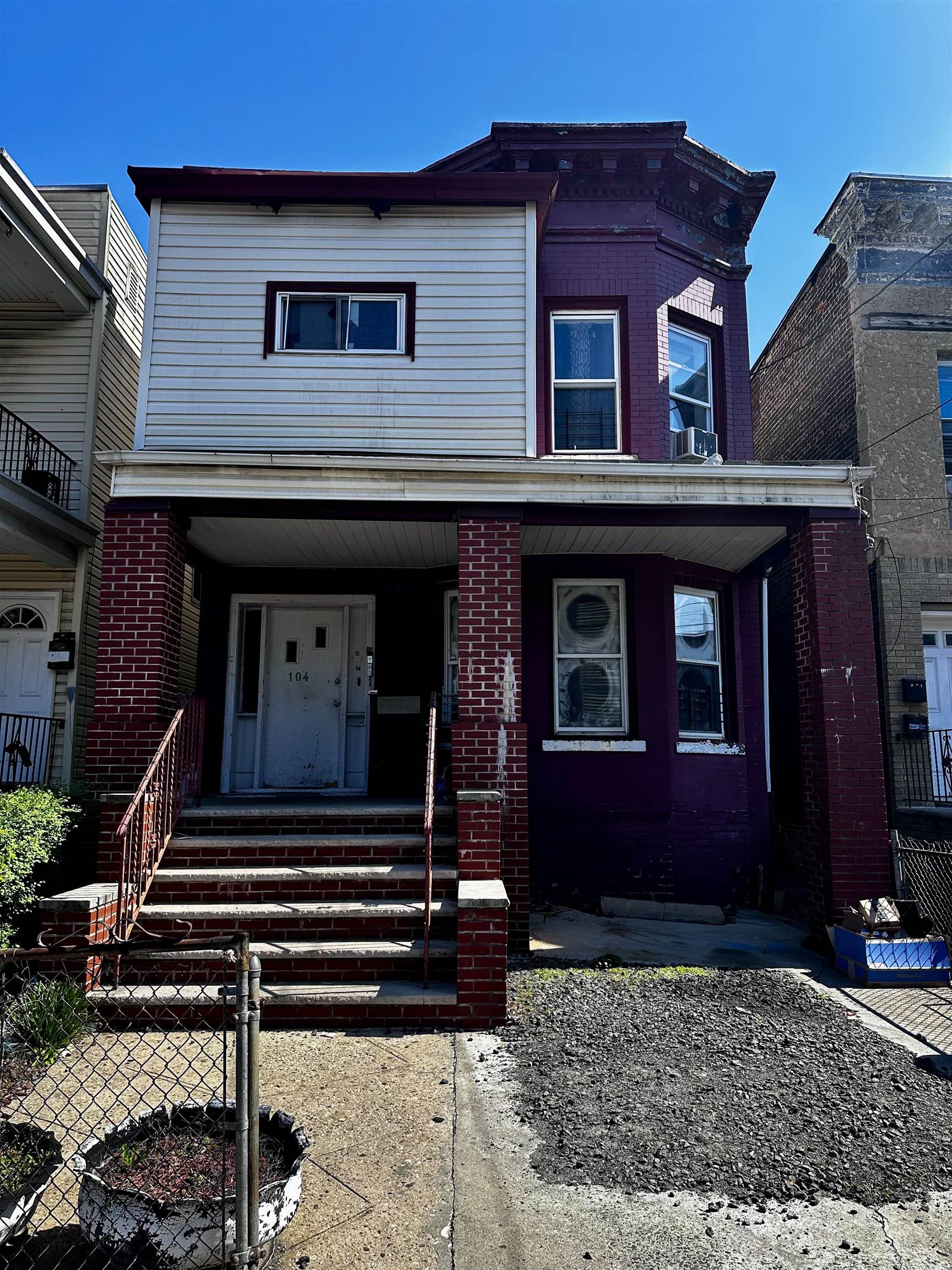 # 250016920 - For Rent in JERSEY CITY - Greenville NJ