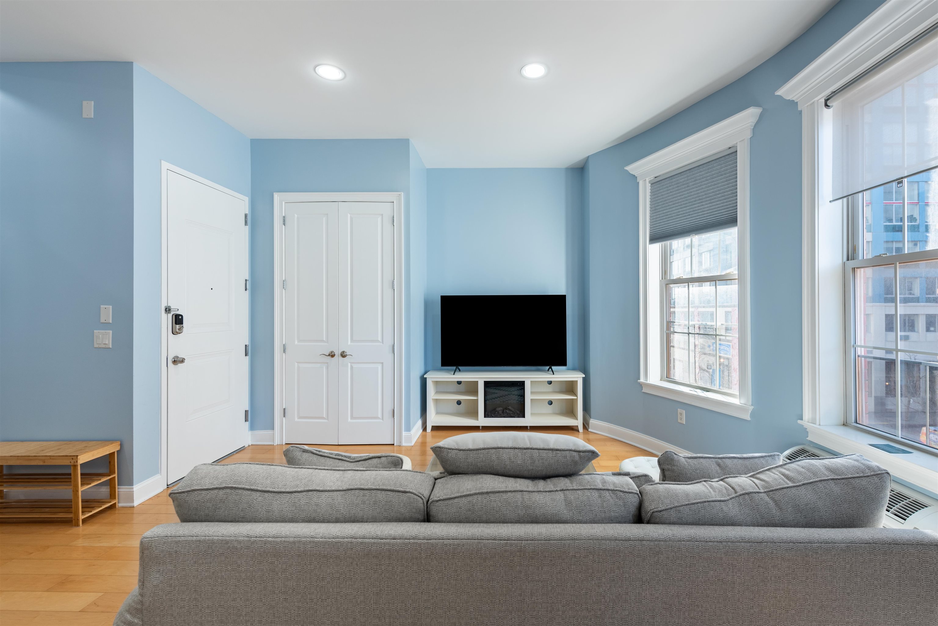 # 250016947 - For Rent in JERSEY CITY - Downtown NJ