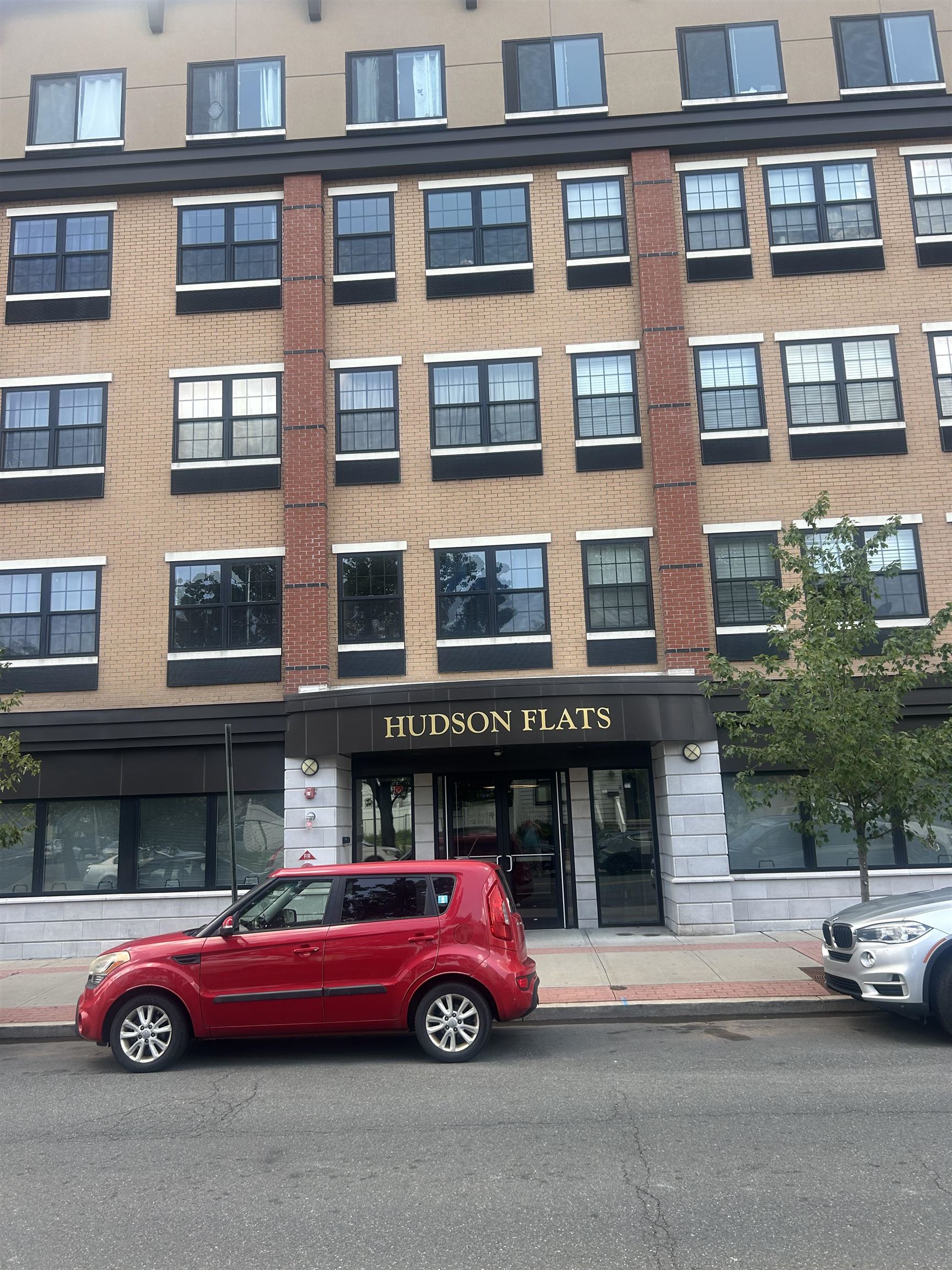 # 250016953 - For Rent in Bayonne NJ
