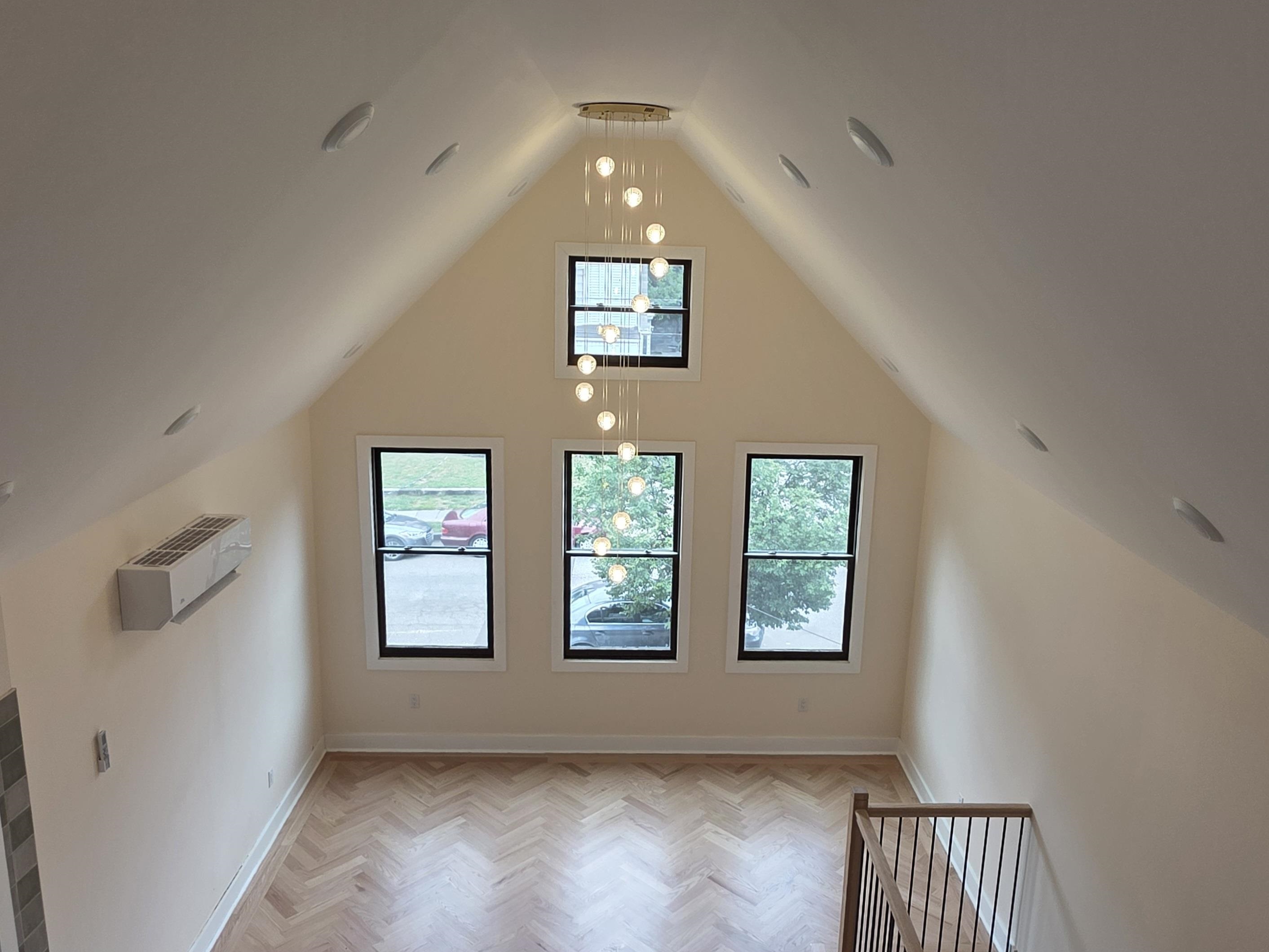 # 250016984 - For Rent in JERSEY CITY - Bergen-Lafayett NJ